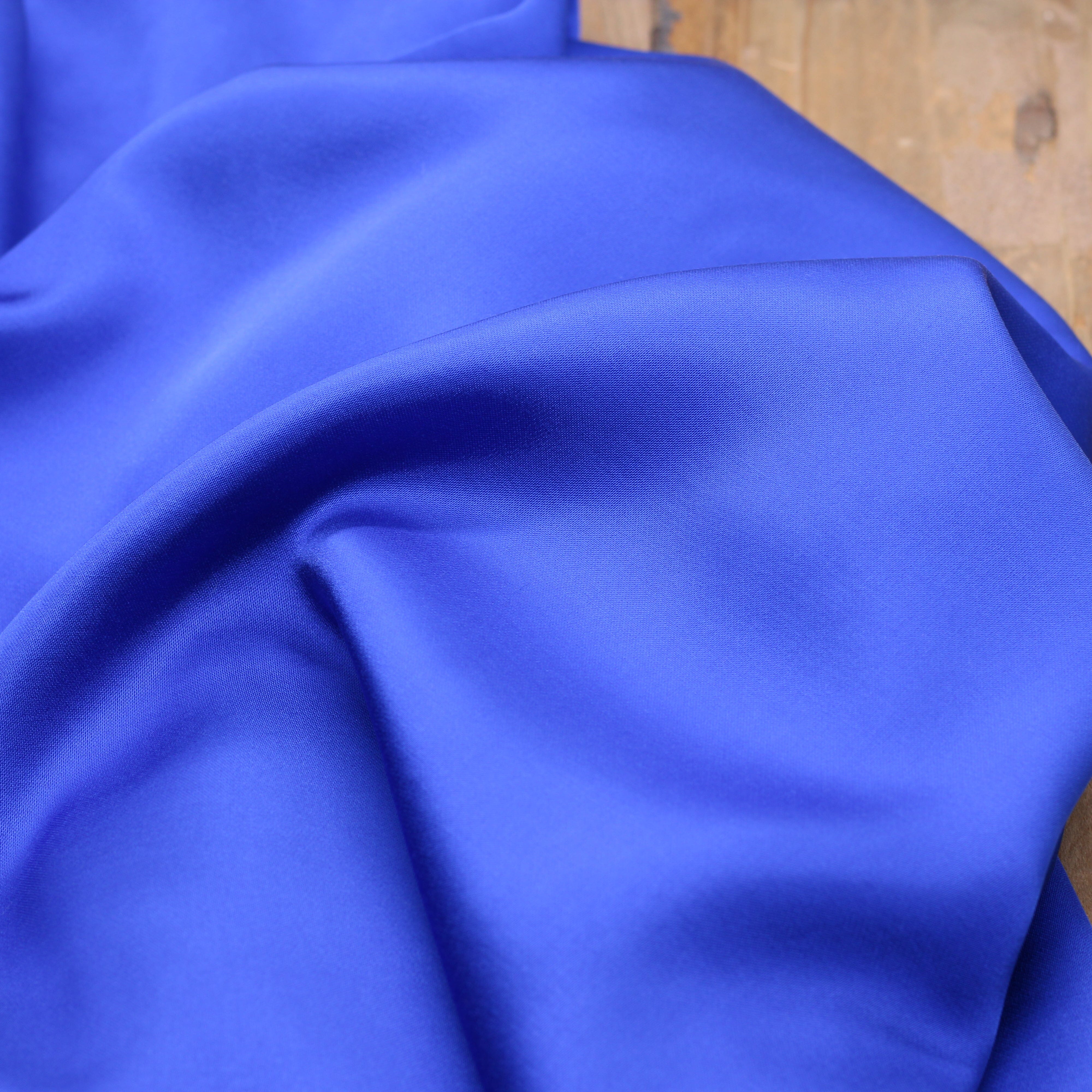 Tissu satin de viscose - Bleu roi(Vendu x10cm) Tissus Sélection Gaspard & Léonie | Gaspard et Léonie Tissus en ligne et Mercerie à Toulouse