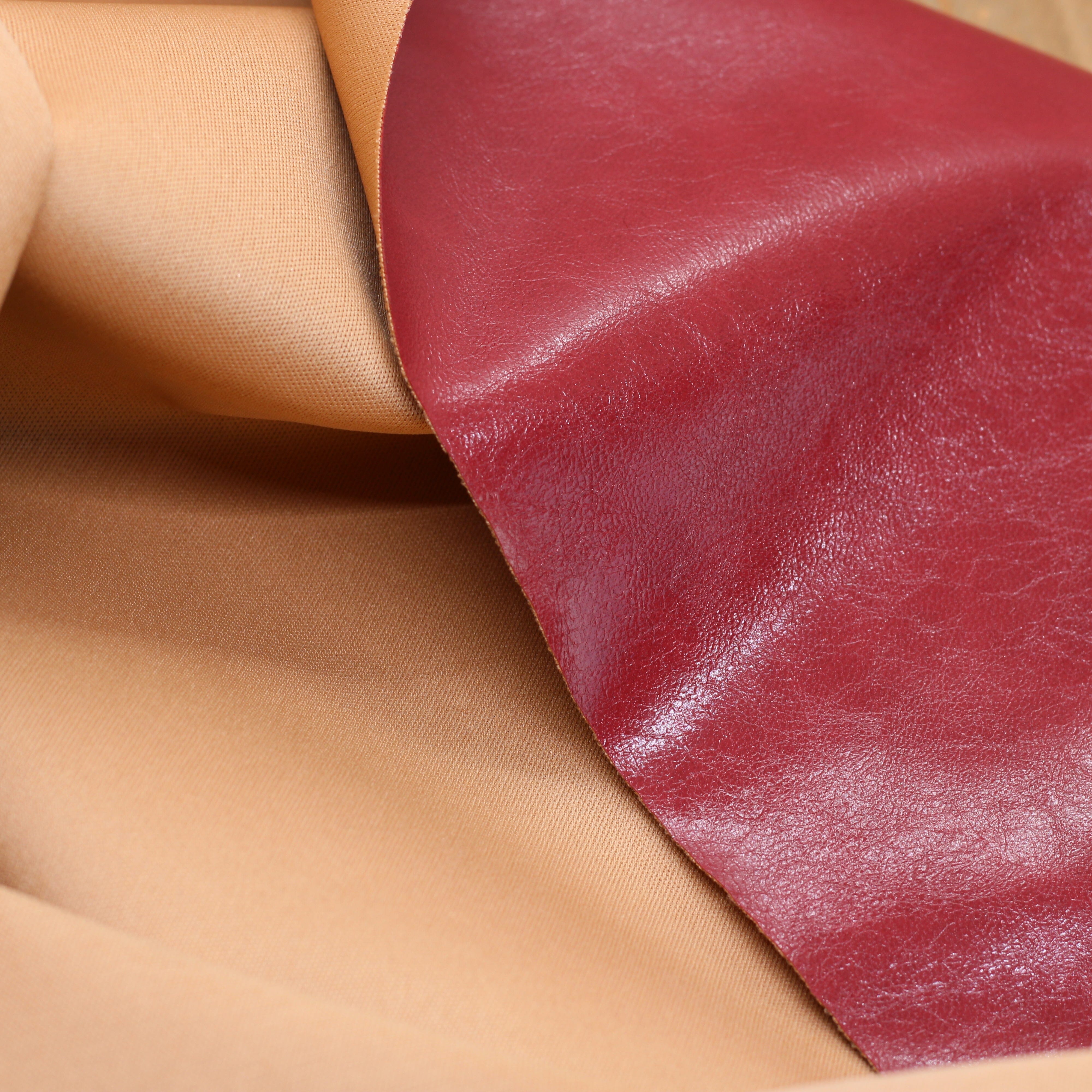 Tissu Simili Cuir Vintage- Rouge bordeaux (Vendu x10cm) Tissus Sélection Gaspard et Léonie | Gaspard et Léonie Tissus en ligne et Mercerie à Toulouse