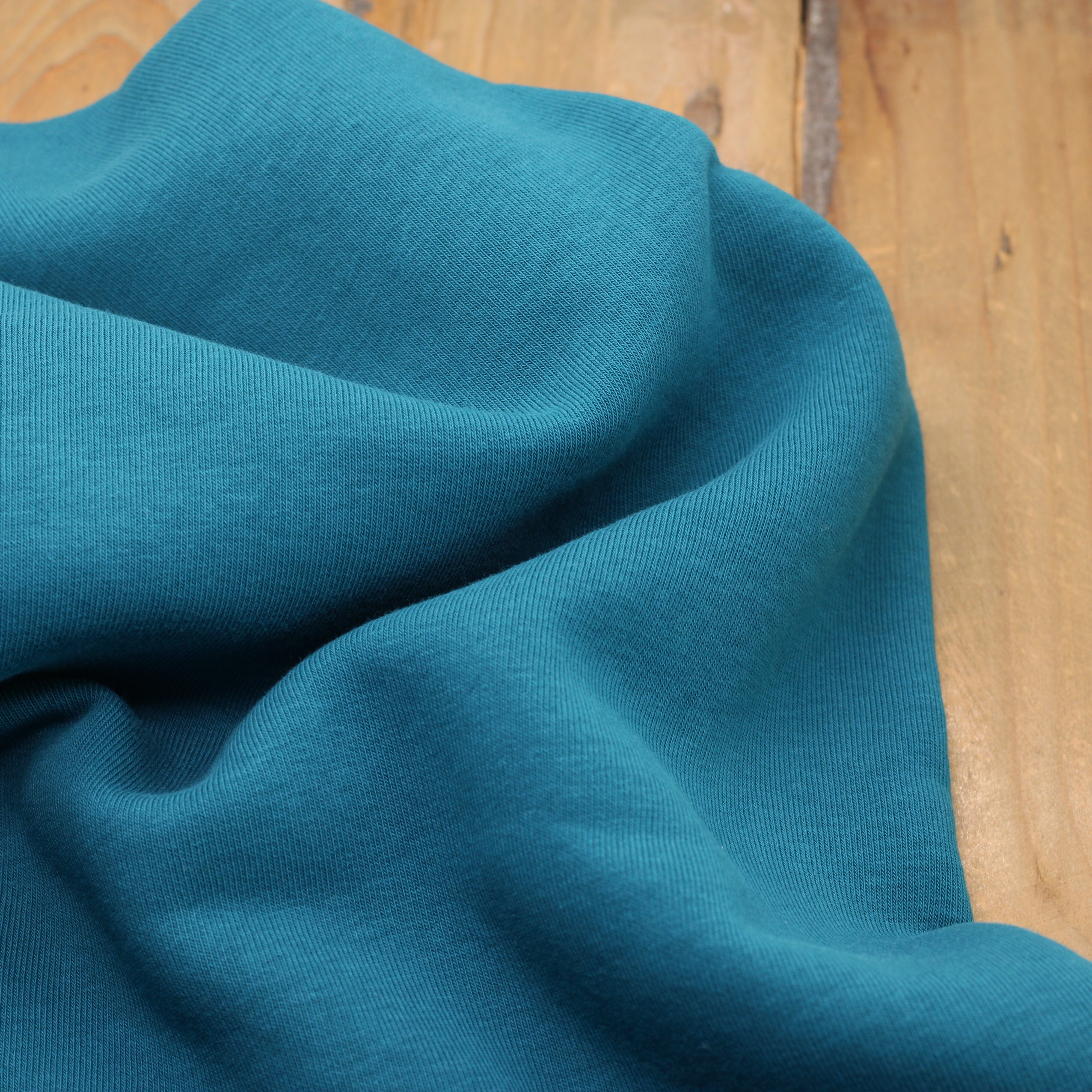Tissu Sweat / Jogging - Bleu pétrole (Vendu x10cm) Tissus Sélection Gaspard & Léonie | Gaspard et Léonie Tissus en ligne et Mercerie à Toulouse