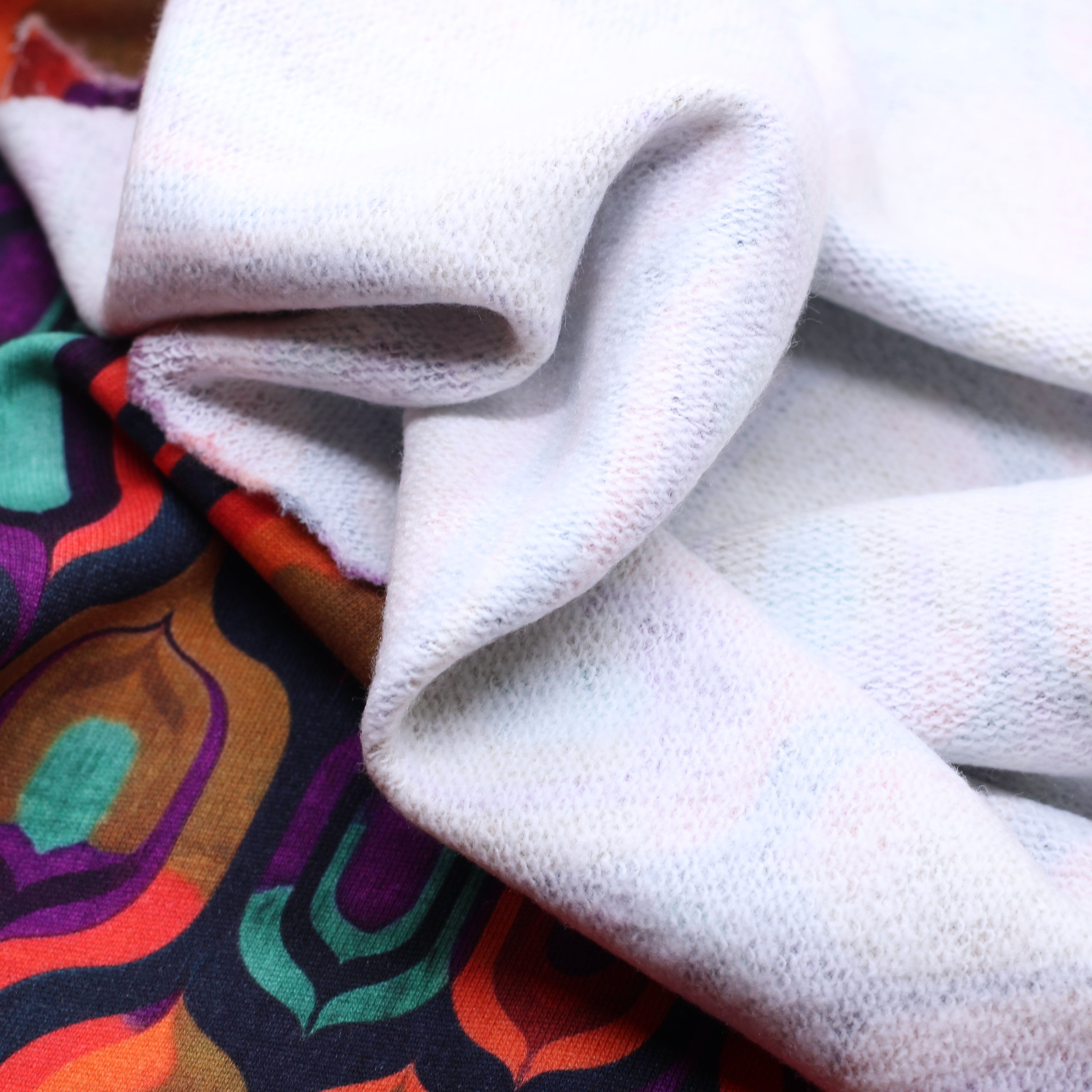 Tissu Sweat Jogging- VINTAGE PSYCHE - Orange/Violet - STENZO (Vendu x10cm) Tissus Stenzo | Gaspard et Léonie Tissus en ligne et Mercerie à Toulouse