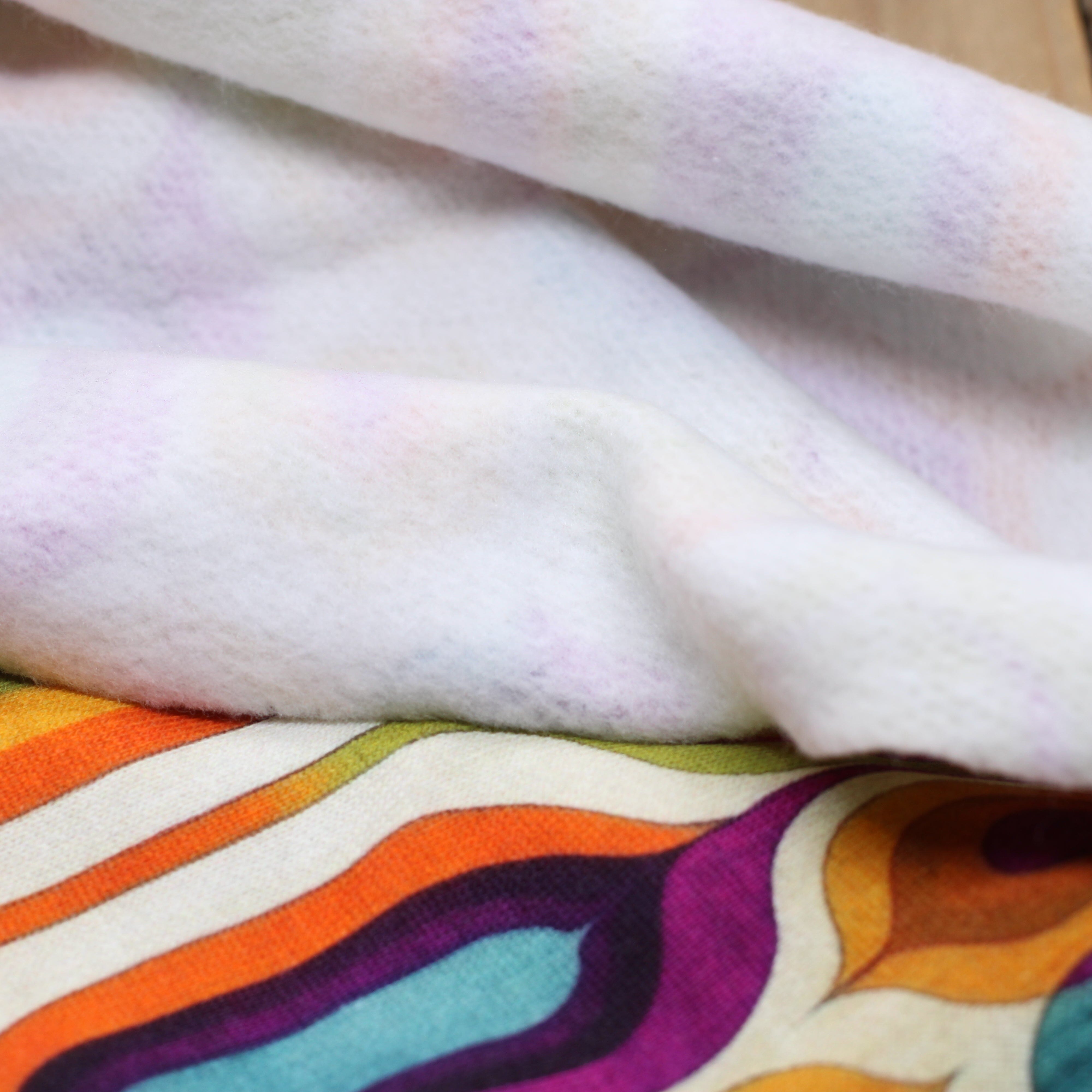 Tissu Sweat Jogging- VINTAGE PSYCHE - Vert/Violet - STENZO (Vendu x10cm) Tissus Stenzo | Gaspard et Léonie Tissus en ligne et Mercerie à Toulouse