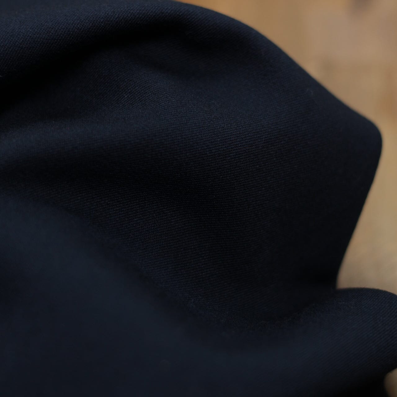 Tissu Twill Uni Stretch- Marine (Vendu x10cm) Tissus Sélection Gaspard & Léonie | Gaspard et Léonie Tissus en ligne et Mercerie à Toulouse