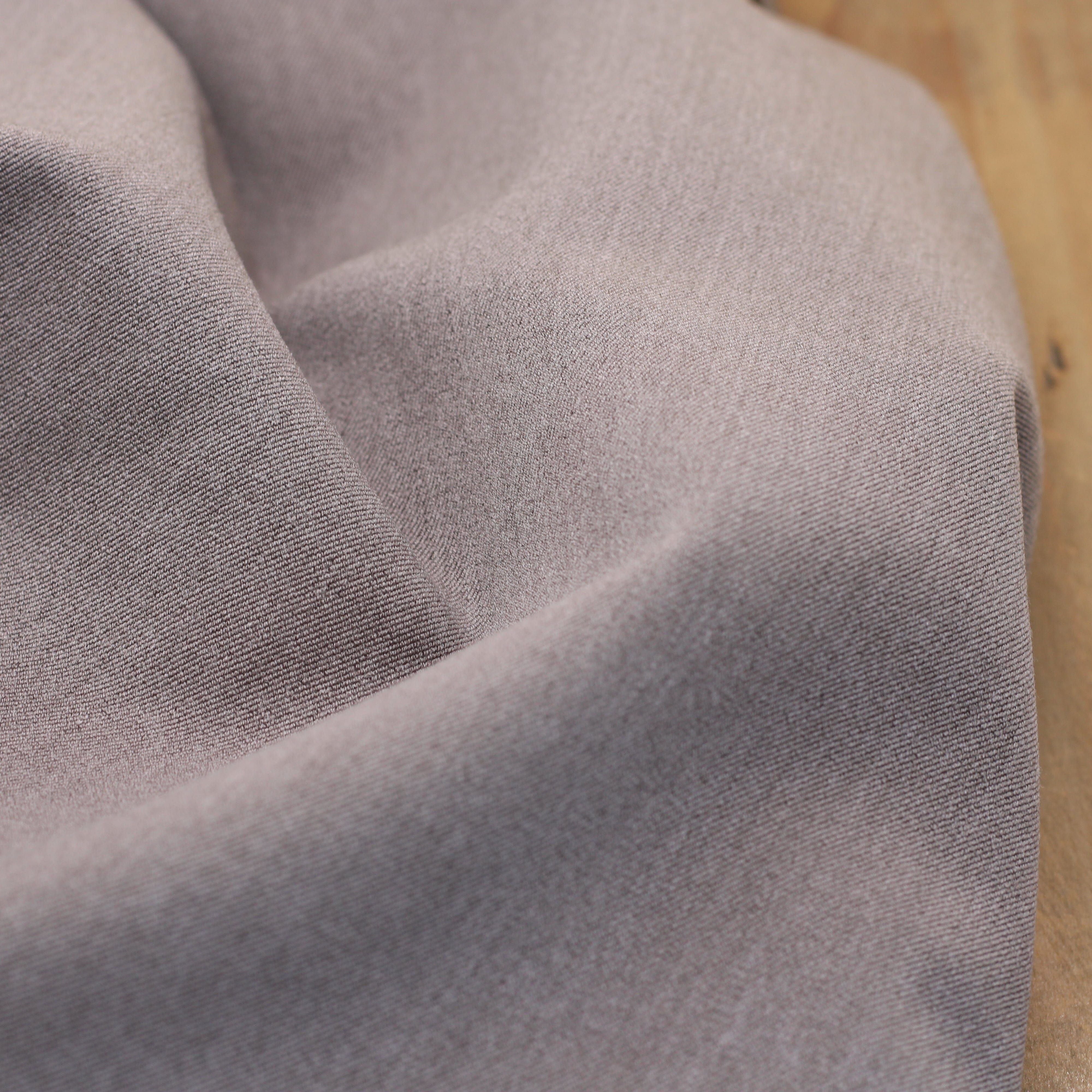 Tissu Twill Uni Stretch-Marron Glacé (Vendu x10cm) Tissus Sélection Gaspard & Léonie | Gaspard et Léonie Tissus en ligne et Mercerie à Toulouse