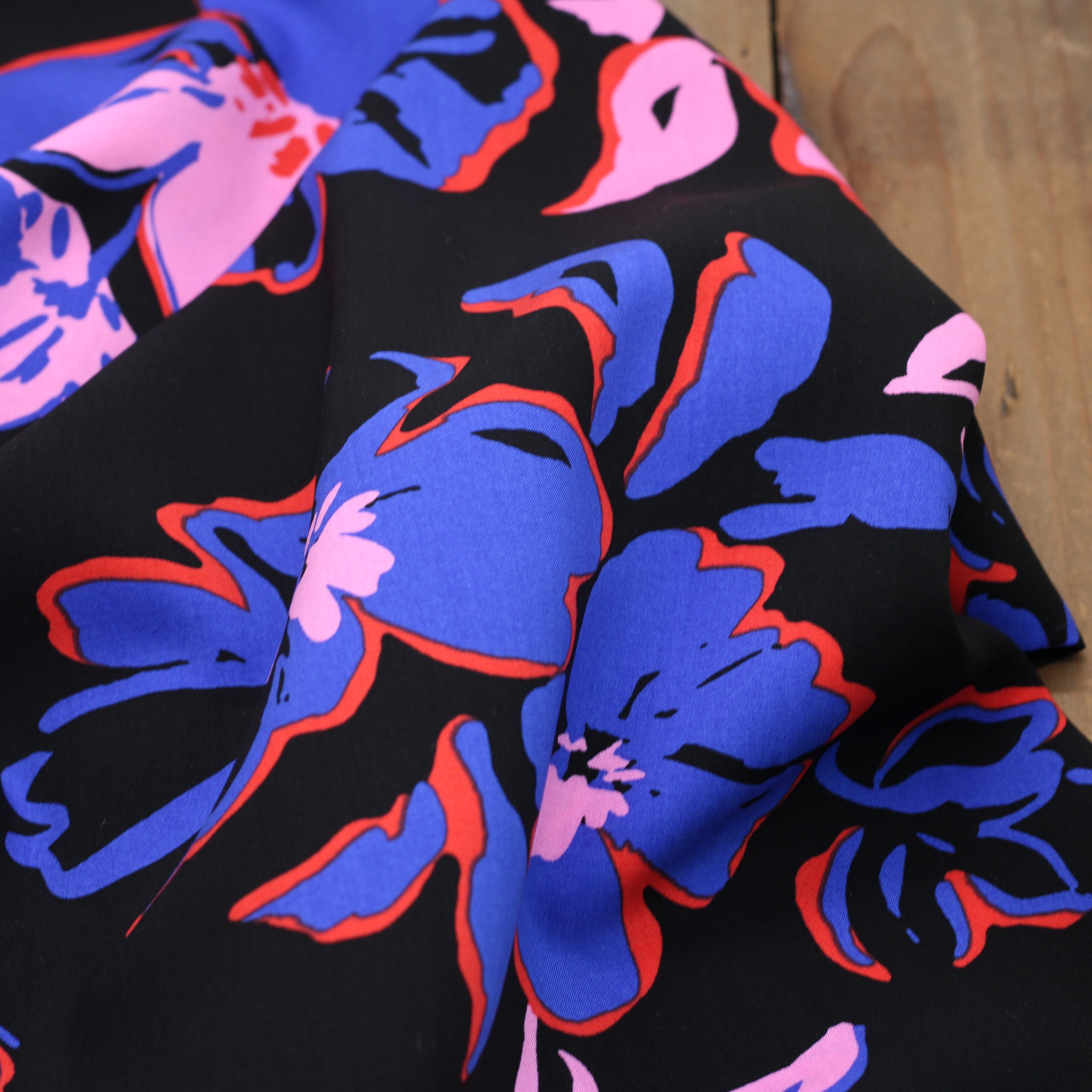 Tissu Viscose -AMBROSIA - Noir (vendu x10cm) Tissus Sélection Gaspard & Léonie | Gaspard et Léonie Tissus en ligne et Mercerie à Toulouse