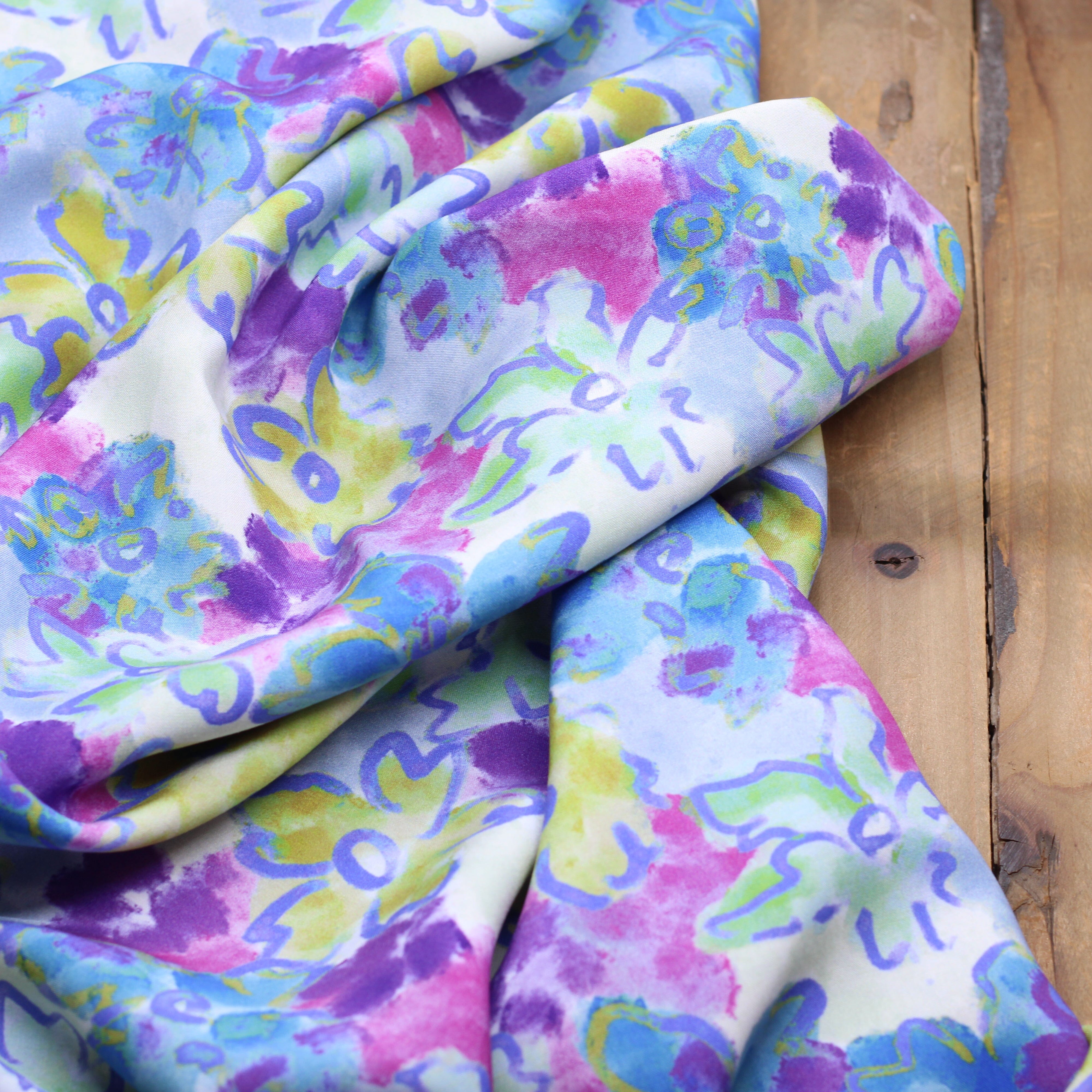 Tissu Viscose - FLEUR - Bleu (vendu x10cm) Tissus Sélection Gaspard & Léonie | Gaspard et Léonie Tissus en ligne et Mercerie à Toulouse