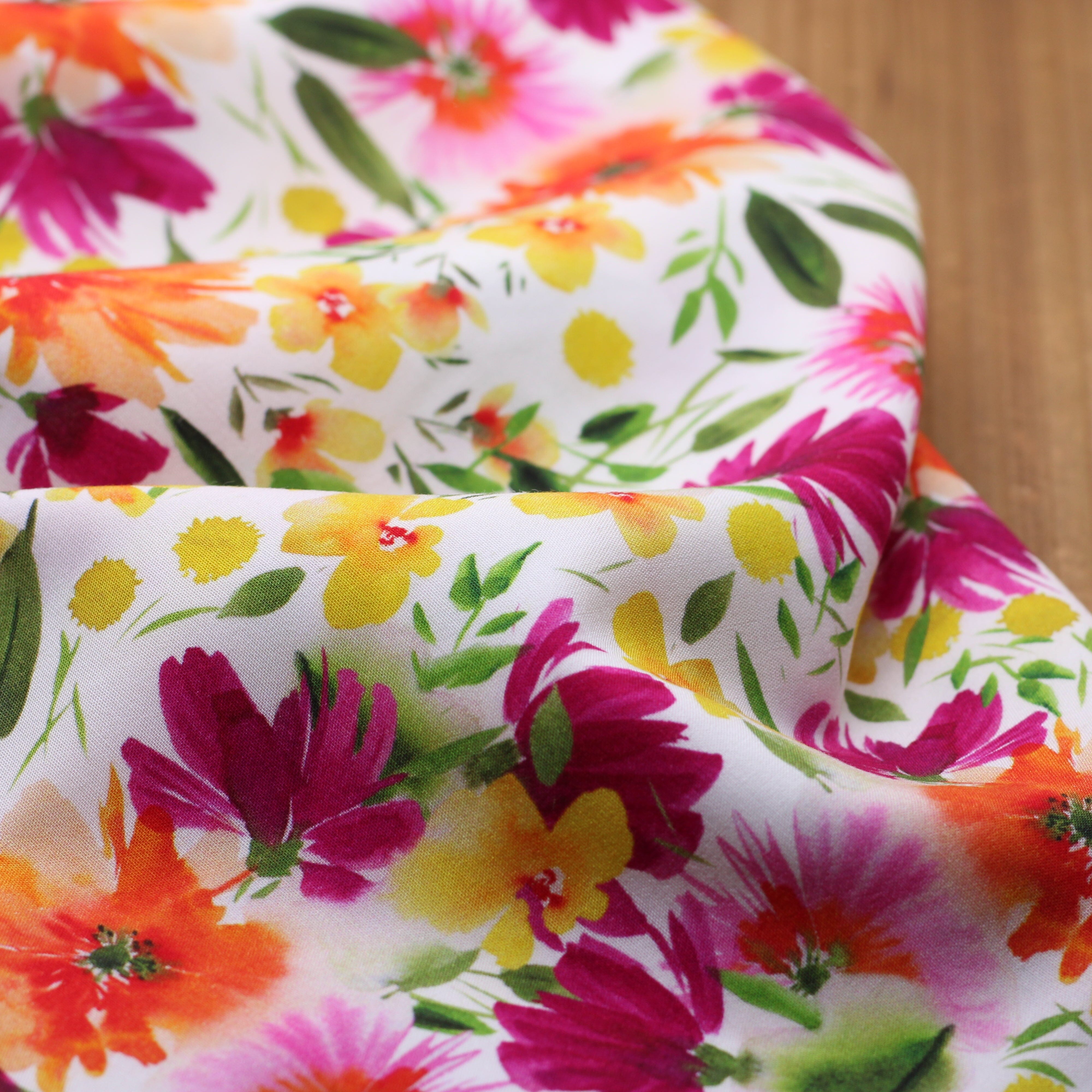 Tissu Viscose Stretch RANIA-Ecru (Vendu x10cm) Tissus Sélection Gaspard & Léonie | Gaspard et Léonie Tissus en ligne et Mercerie à Toulouse