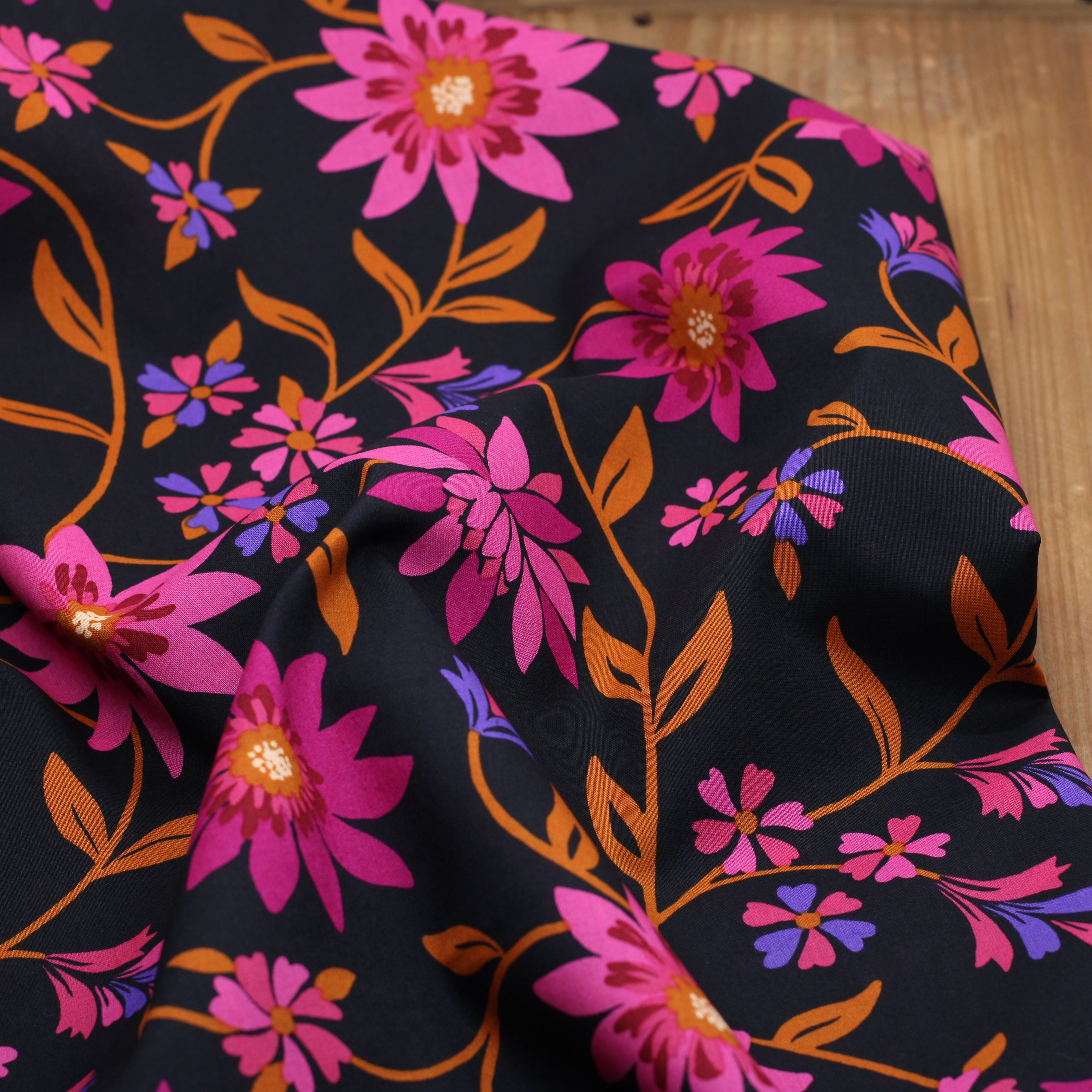 Tissu Voile de coton - IVY FLOWERS- Blanc (Vendu x10cm) Noir Tissus Sélection Gaspard & Léonie | Gaspard et Léonie Tissus en ligne et Mercerie à Toulouse