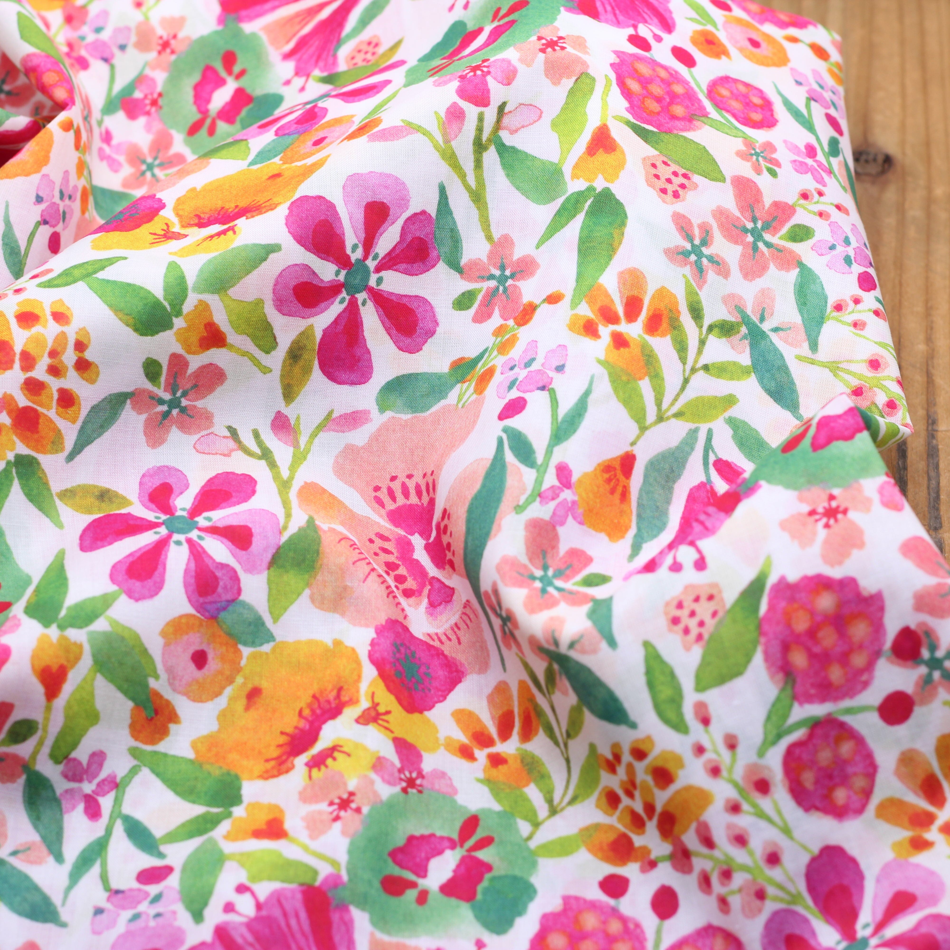 Tissu Voile de coton - PINKY FLOWERS- Blanc (Vendu x10cm) Tissus Sélection Gaspard & Léonie | Gaspard et Léonie Tissus en ligne et Mercerie à Toulouse