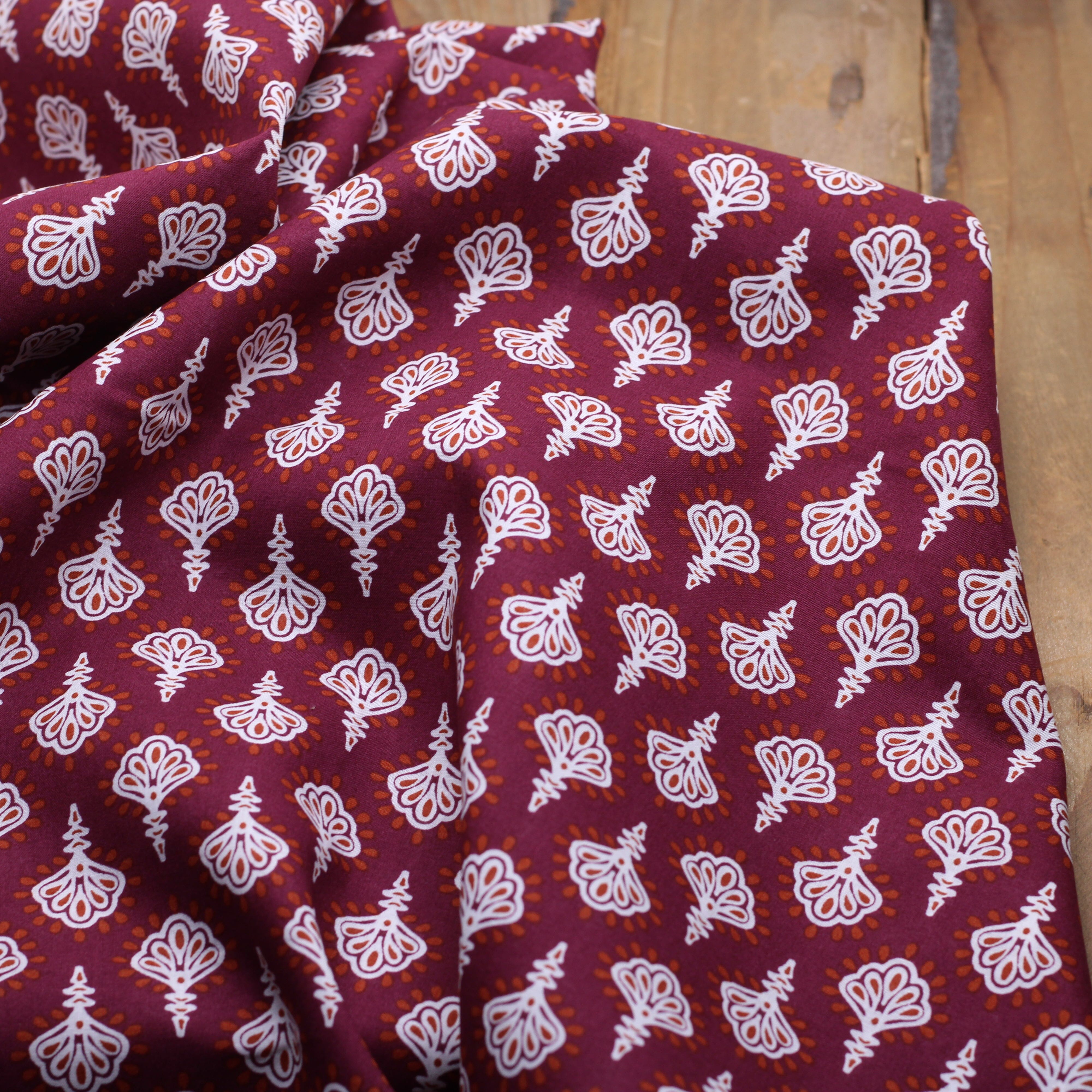 Tissu Voile de coton - SYMBOL ABSTRACT-Bordeaux (Vendu x10cm) Tissus Sélection Gaspard & Léonie | Gaspard et Léonie Tissus en ligne et Mercerie à Toulouse