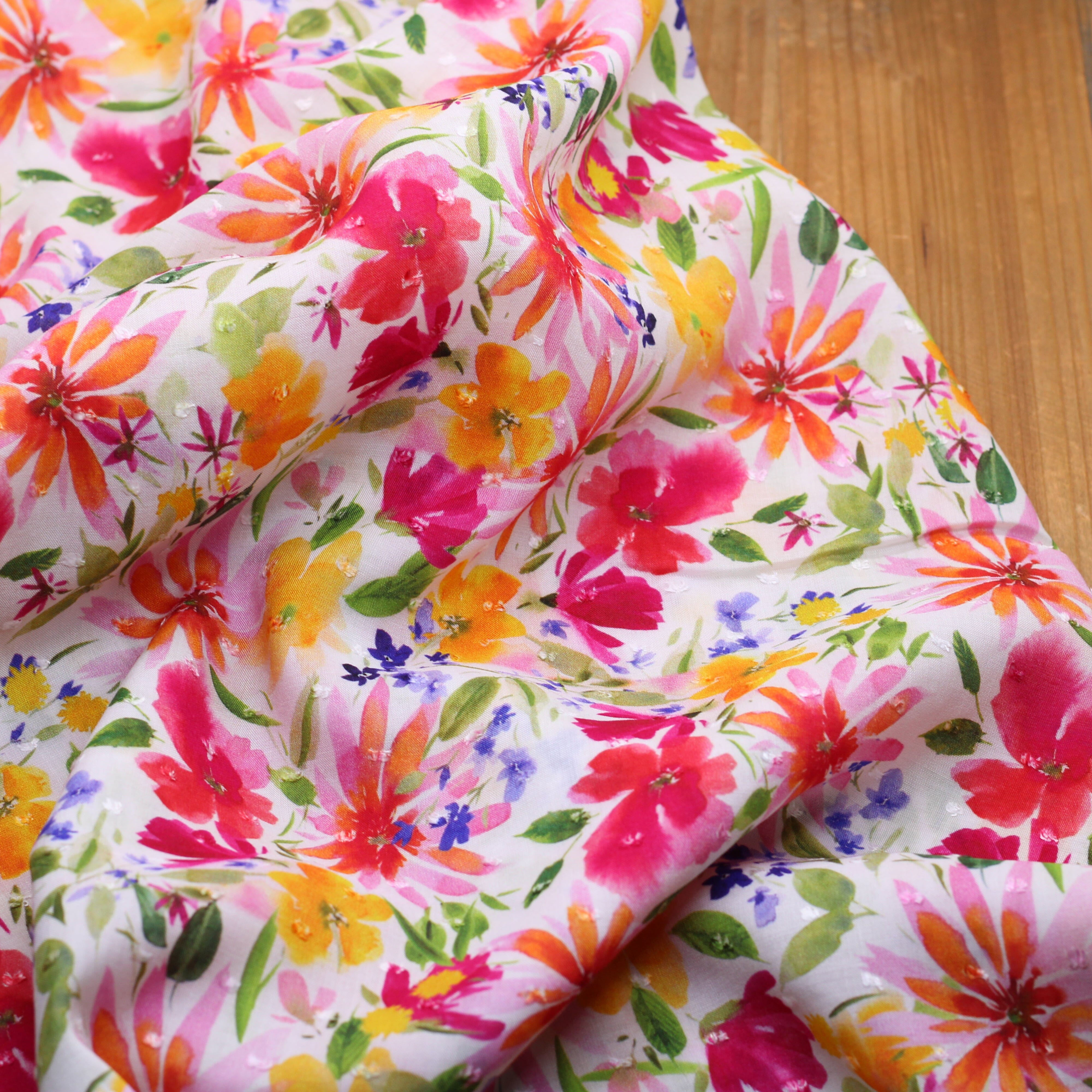 Tissu voile de viscose Plumetis - SPRING FLOWERS - Blanc (Vendu x10cm) Tissus Sélection Gaspard & Léonie | Gaspard et Léonie Tissus en ligne et Mercerie à Toulouse