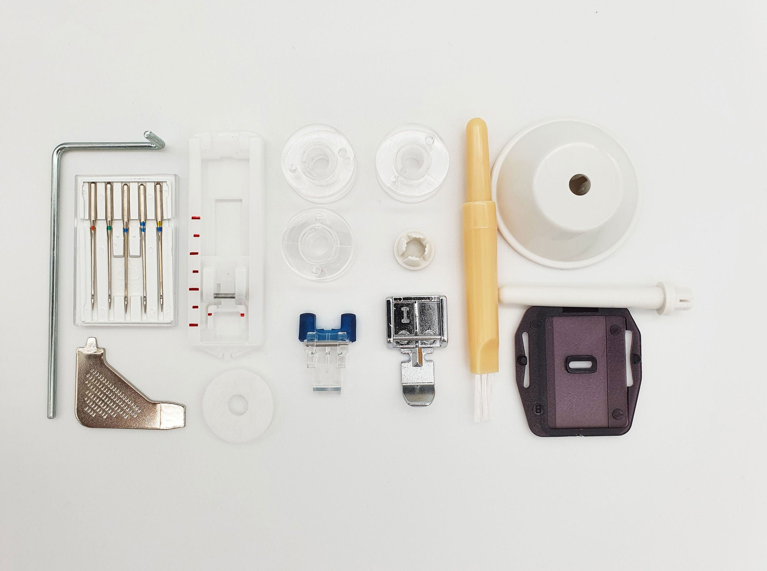 VERITAS Laura - Machine à coudre Mécanique Machine à coudre VERITAS | Gaspard et Léonie Tissus en ligne et Mercerie à Toulouse