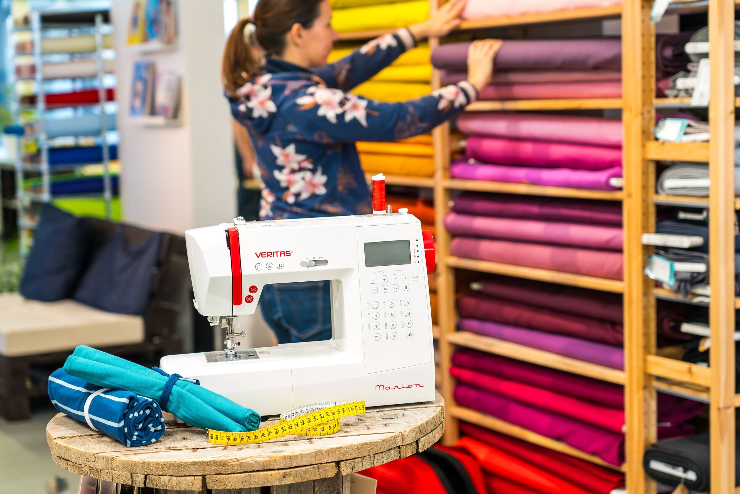 VERITAS Marion - Machine à coudre Electronique Machine à coudre VERITAS | Gaspard et Léonie Tissus en ligne et Mercerie à Toulouse