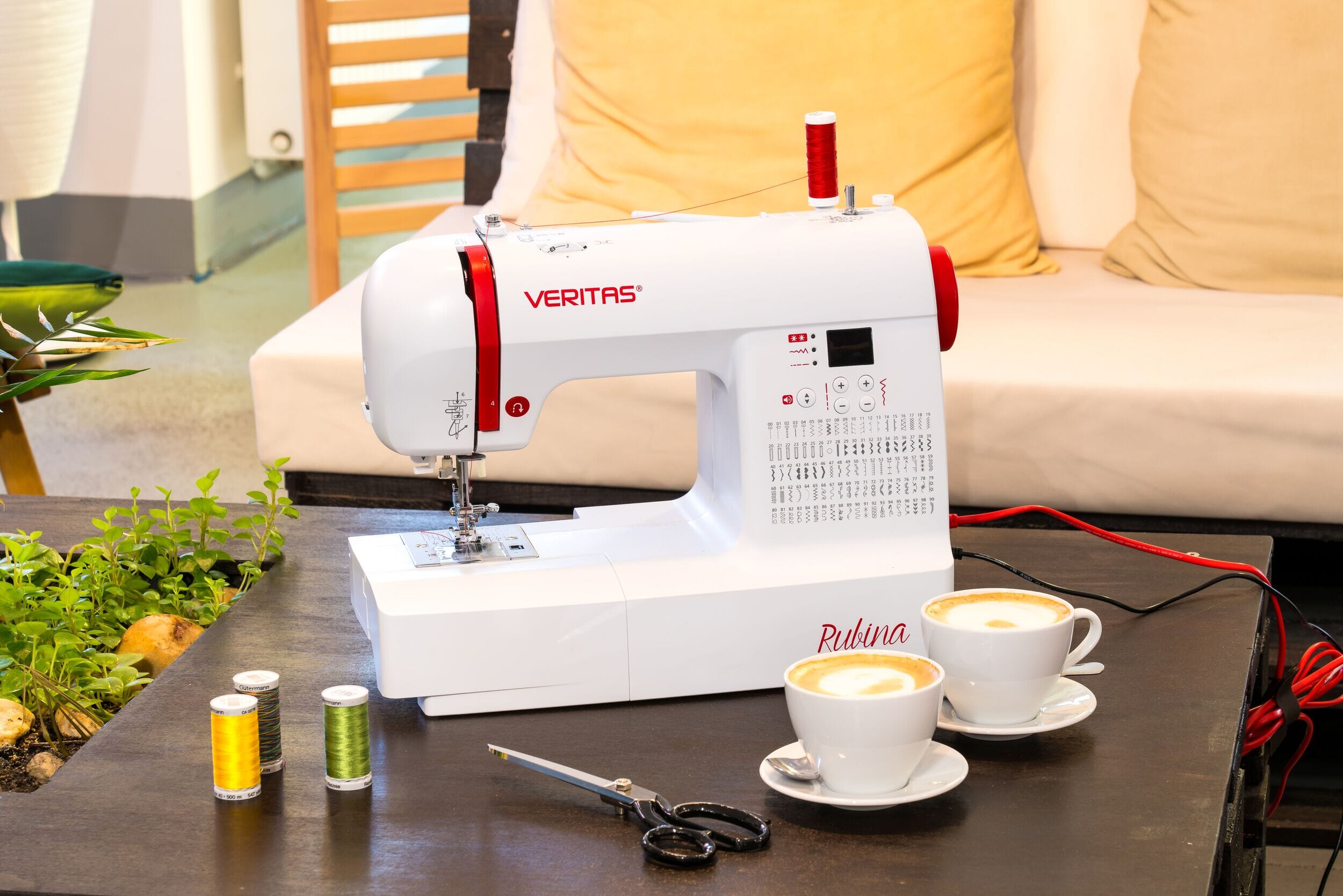 VERITAS Rubina - Machine à coudre Electronique Machine à coudre VERITAS | Gaspard et Léonie Tissus en ligne et Mercerie à Toulouse