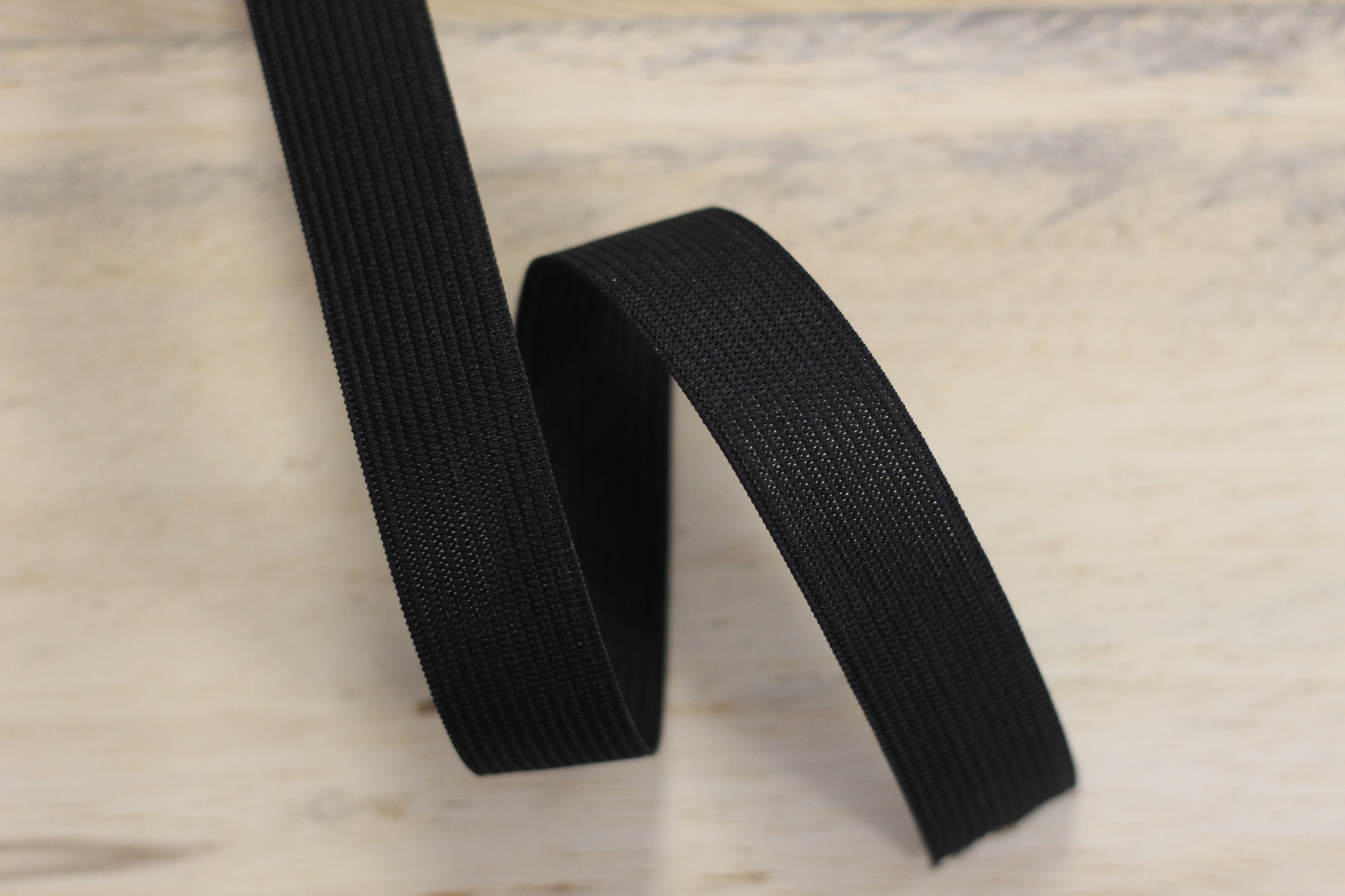 Elastique plat Noir 15mm (vendu x10cm) Mercerie Sélection Gaspard & Léonie | Gaspard et Léonie Tissus Mercerie Toulouse