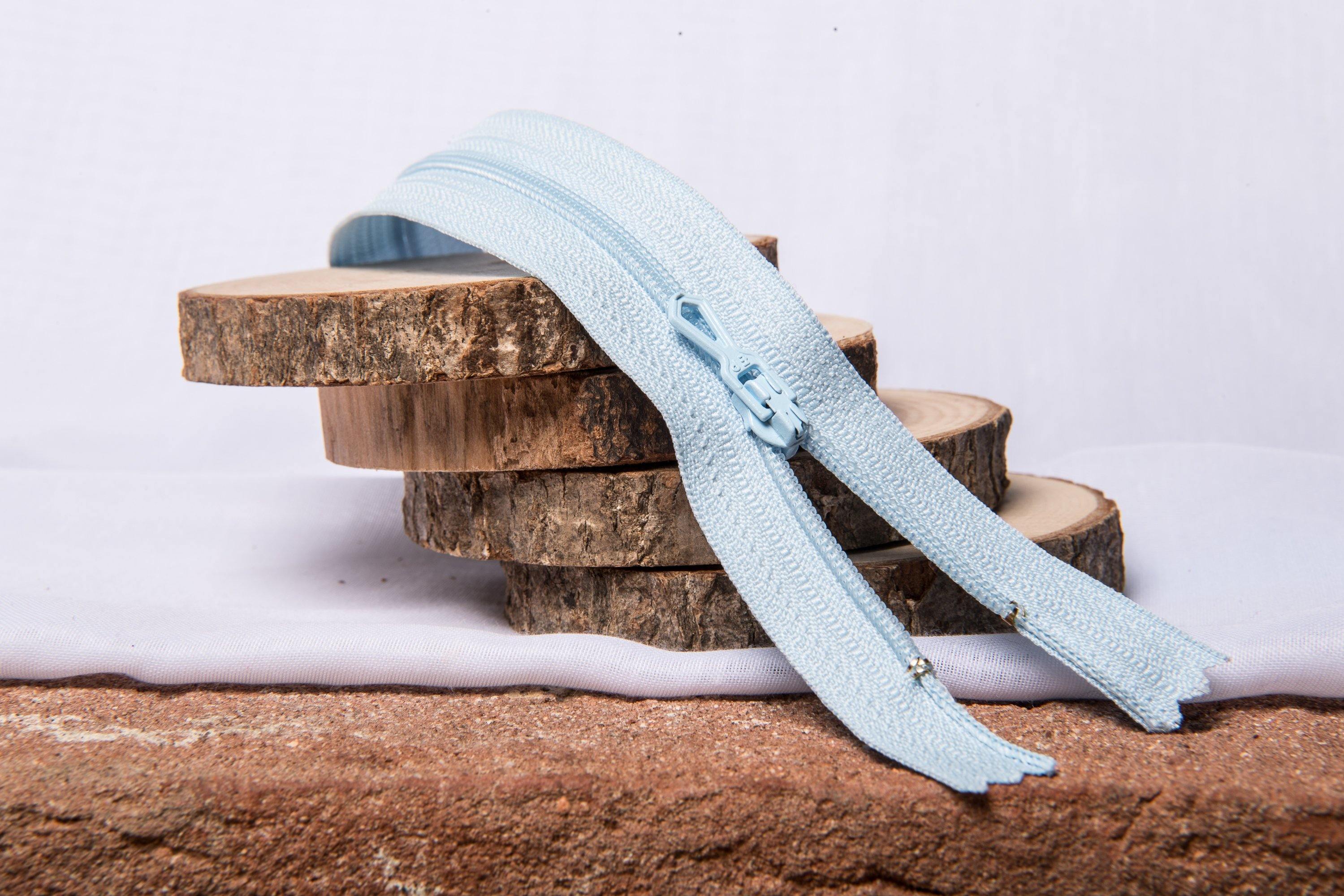 Fermeture Eclair Spirale Bleu ciel- Non Séparable Z51 501 - L'atelier de Gaspard et Léonie