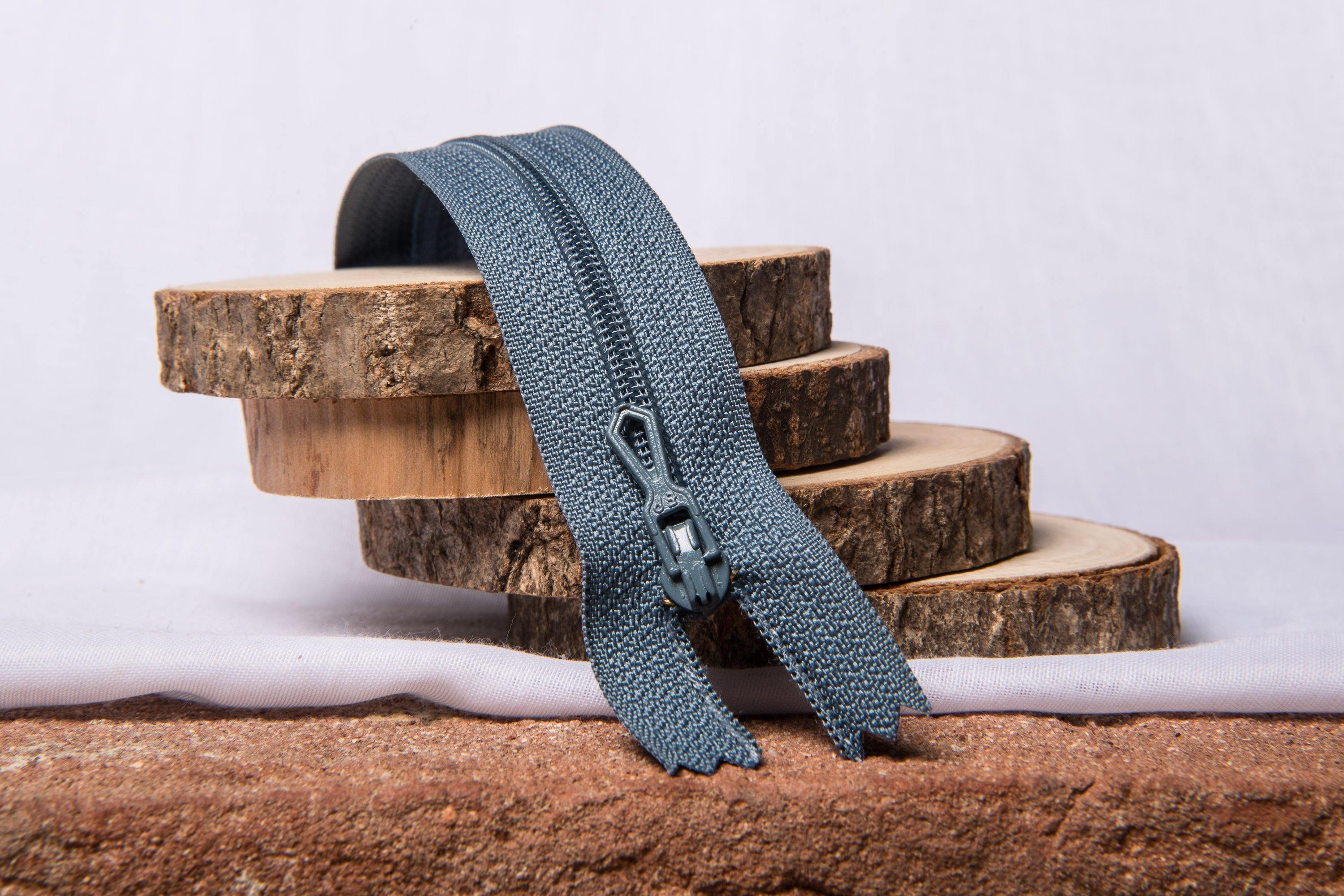 Fermeture Eclair Spirale GRIS- Non Séparable Z51 533 - L'atelier de Gaspard et Léonie