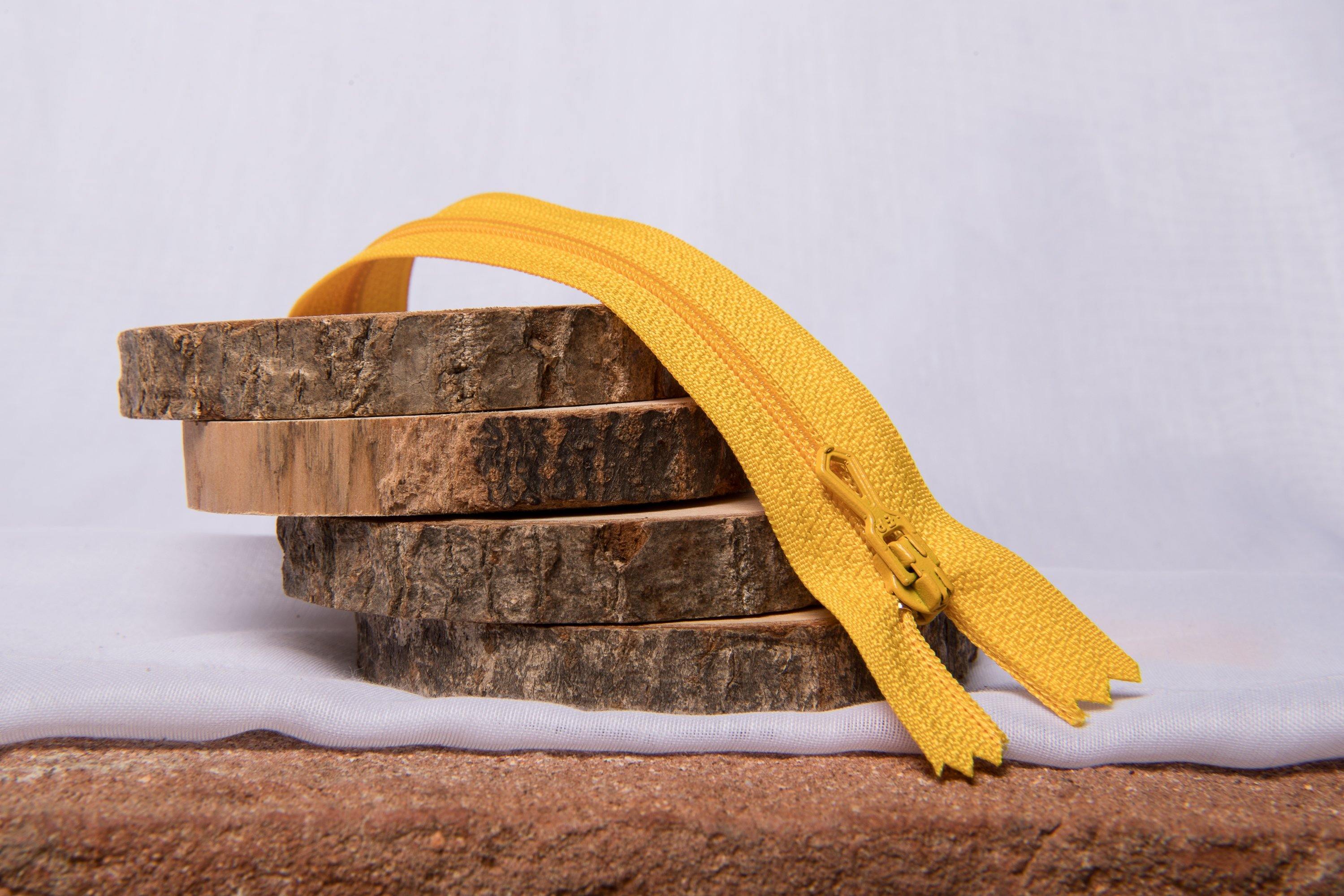 Fermeture Eclair Spirale JAUNE- Non Séparable Z51 118 - L'atelier de Gaspard et Léonie