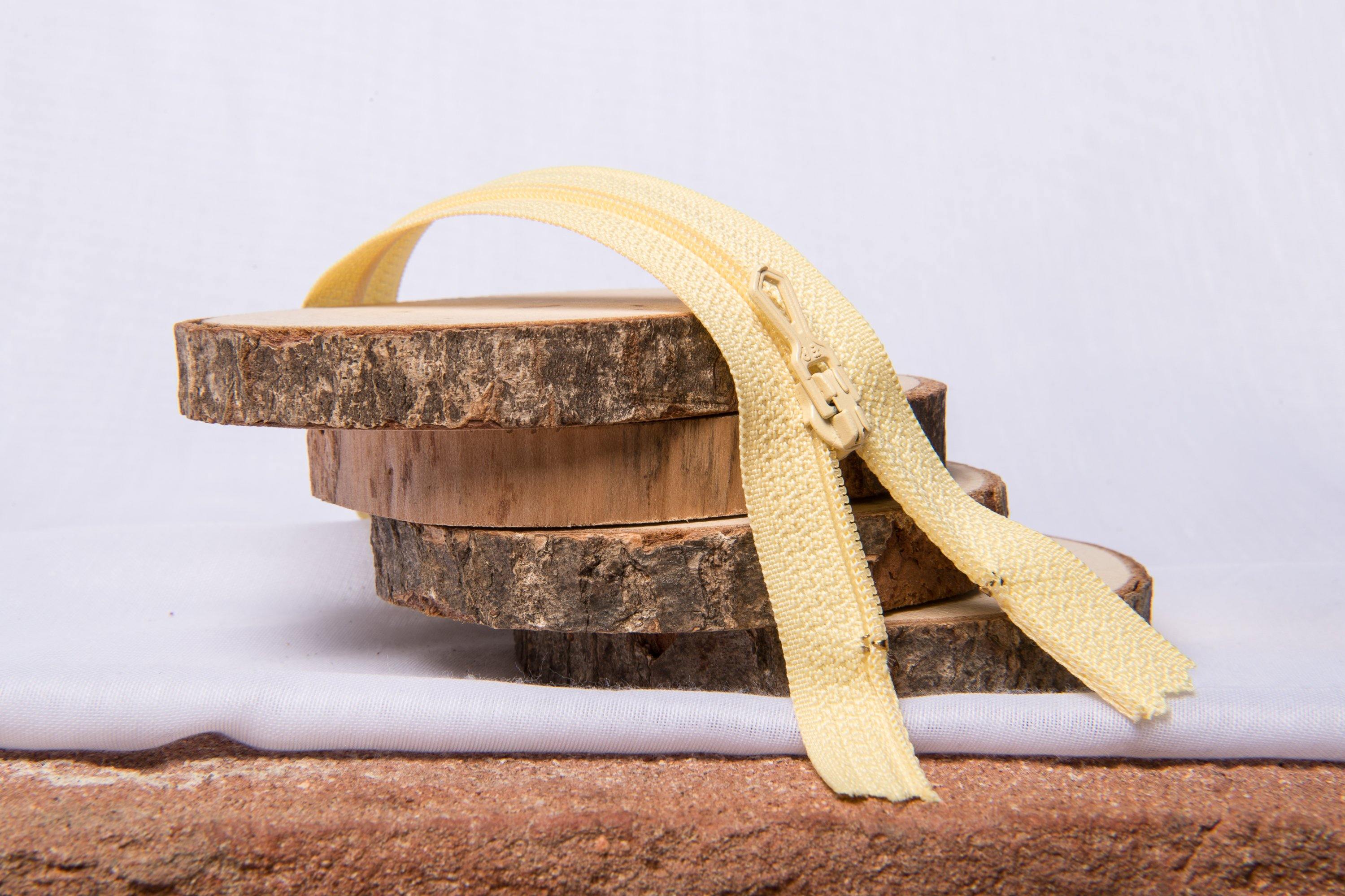 Fermeture Eclair Spirale JAUNE - Non Séparable Z51 610 - L'atelier de Gaspard et Léonie