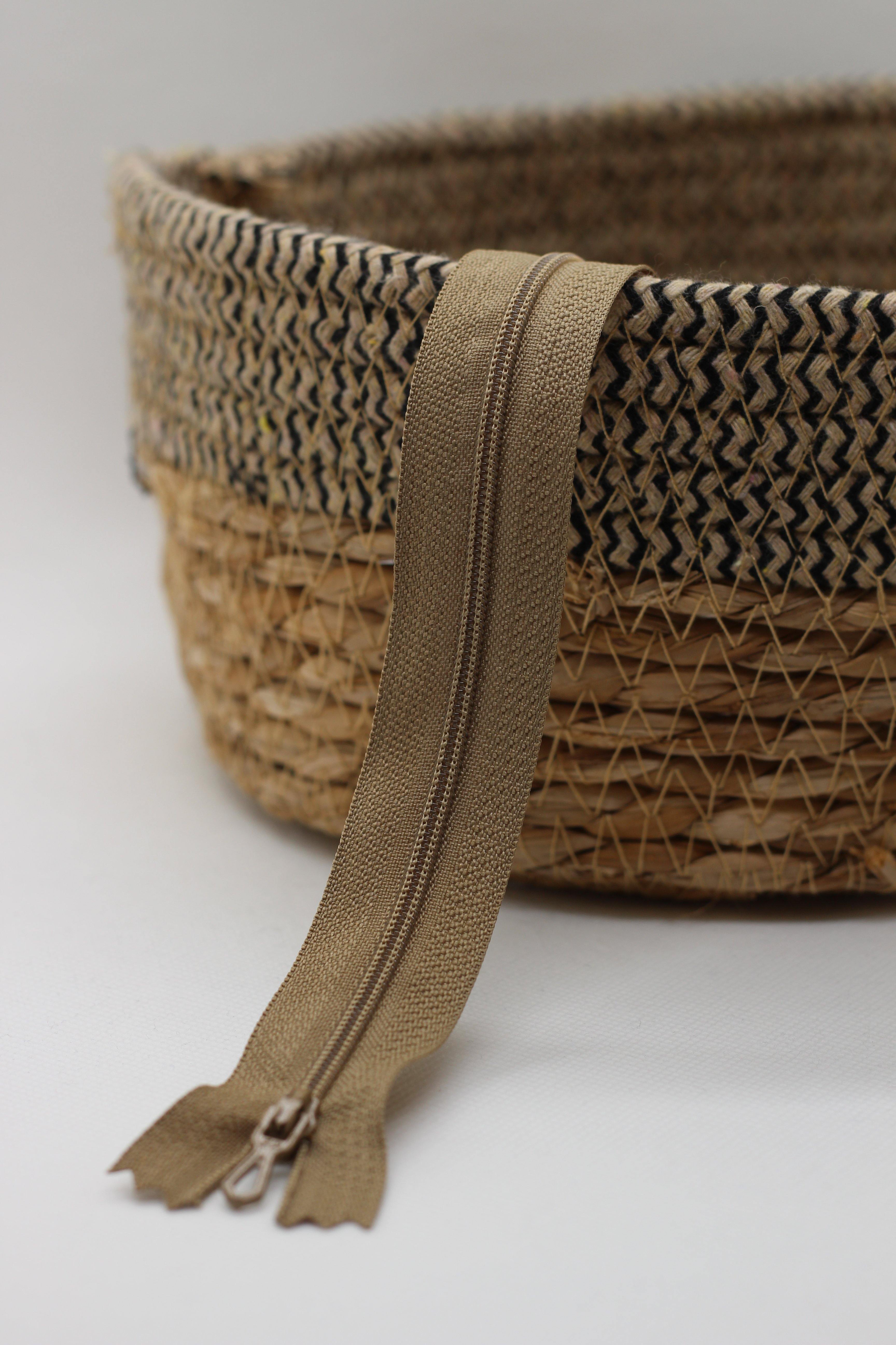 Fermeture Eclair Spirale MARRON - Non Séparable Z51 904 - L'atelier de Gaspard et Léonie