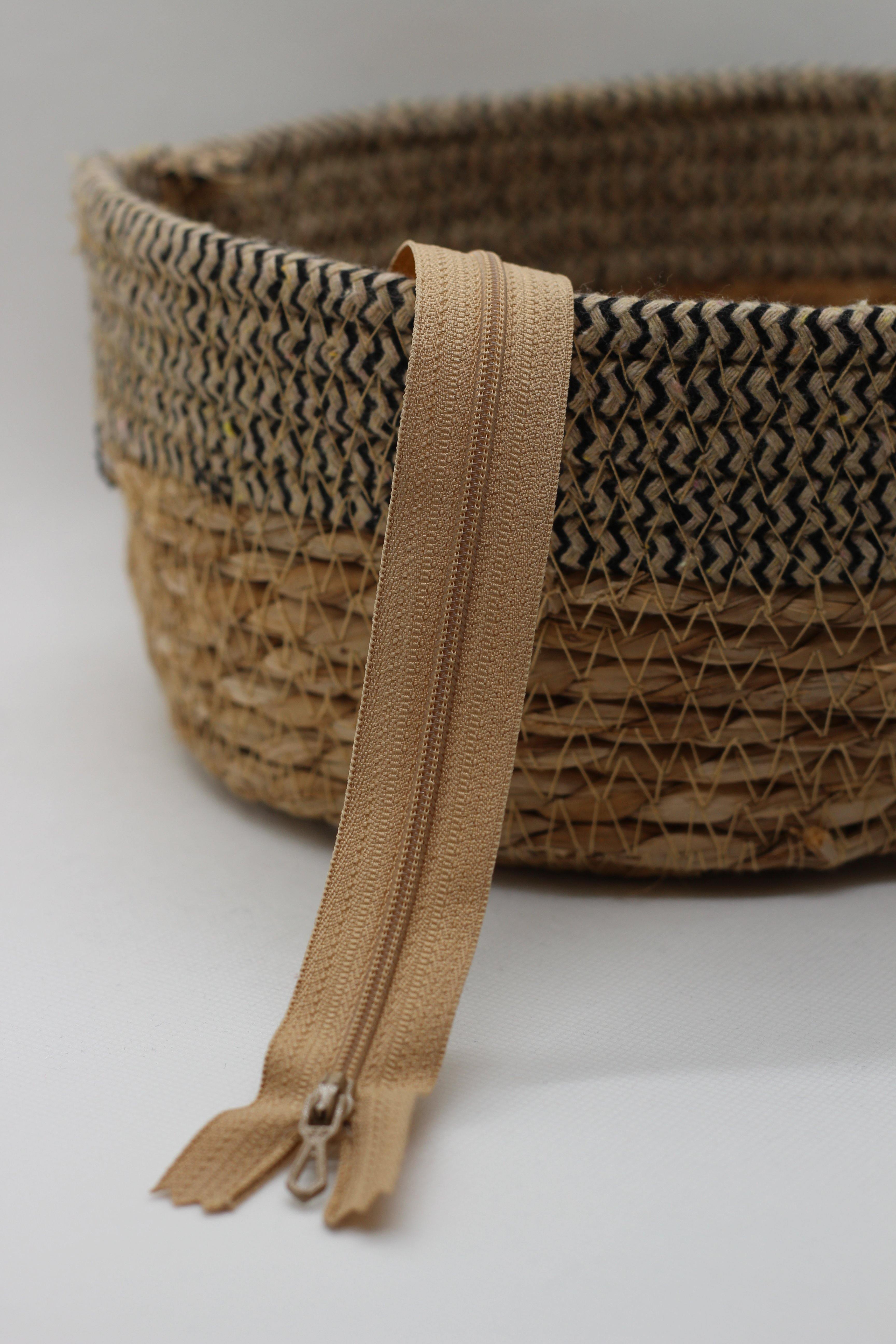 Fermeture Eclair Spirale MARRON - Non Séparable Z51 940 - L'atelier de Gaspard et Léonie