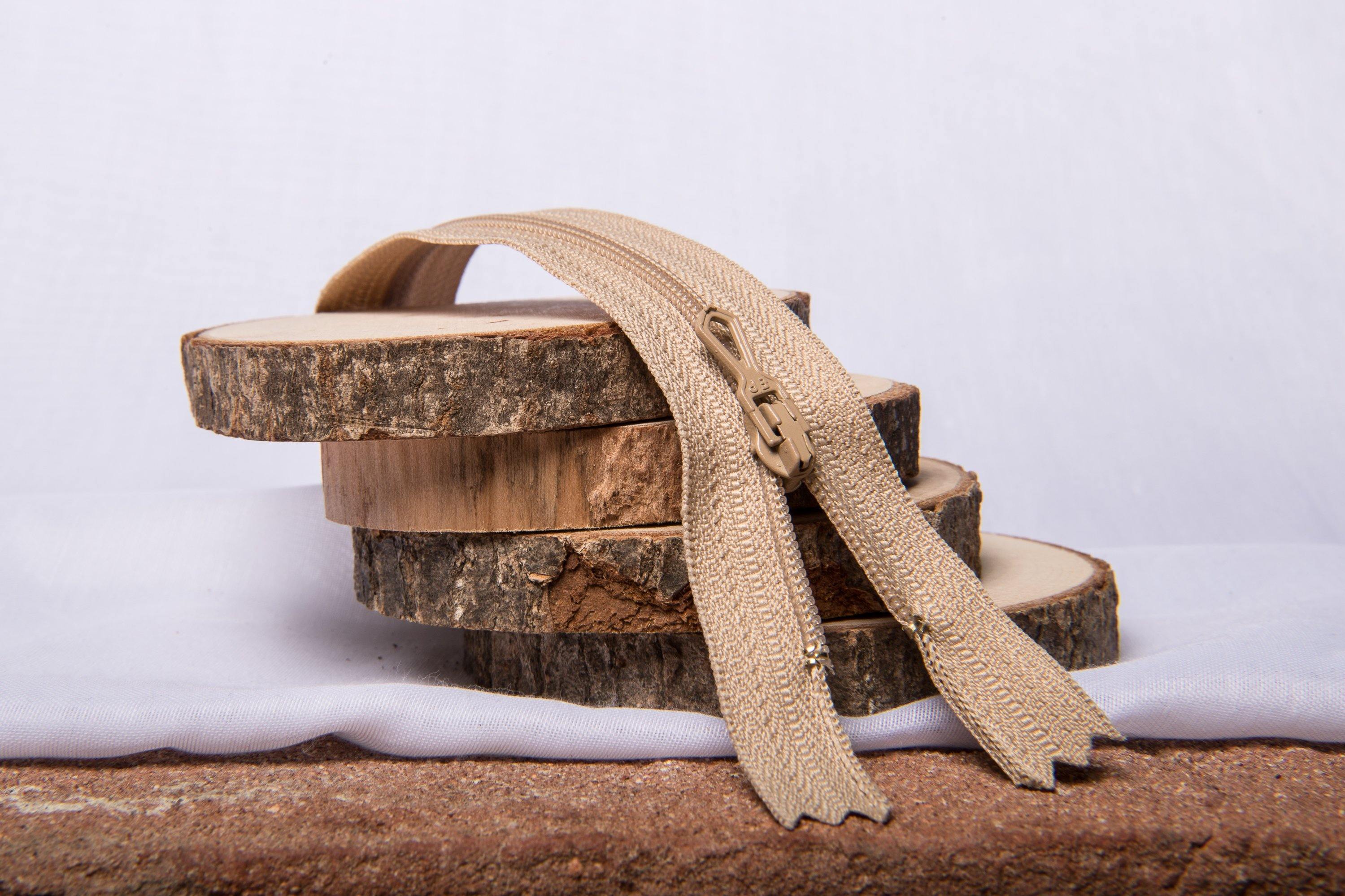 Fermeture Eclair Spirale MARRON - Non Séparable Z51 940 - L'atelier de Gaspard et Léonie