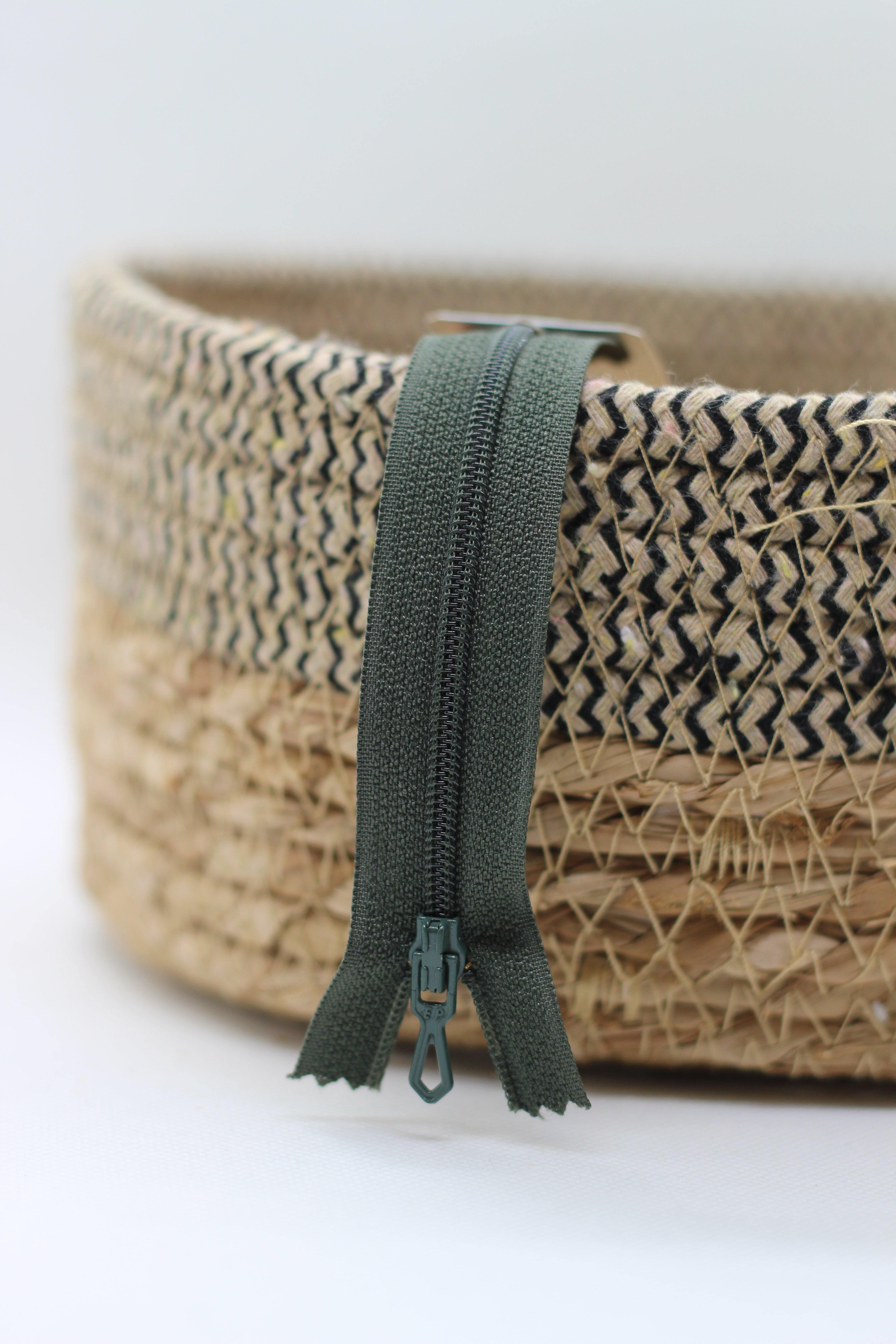 Fermeture Eclair Spirale VERT - Non Séparable Z51 768 - L'atelier de Gaspard et Léonie