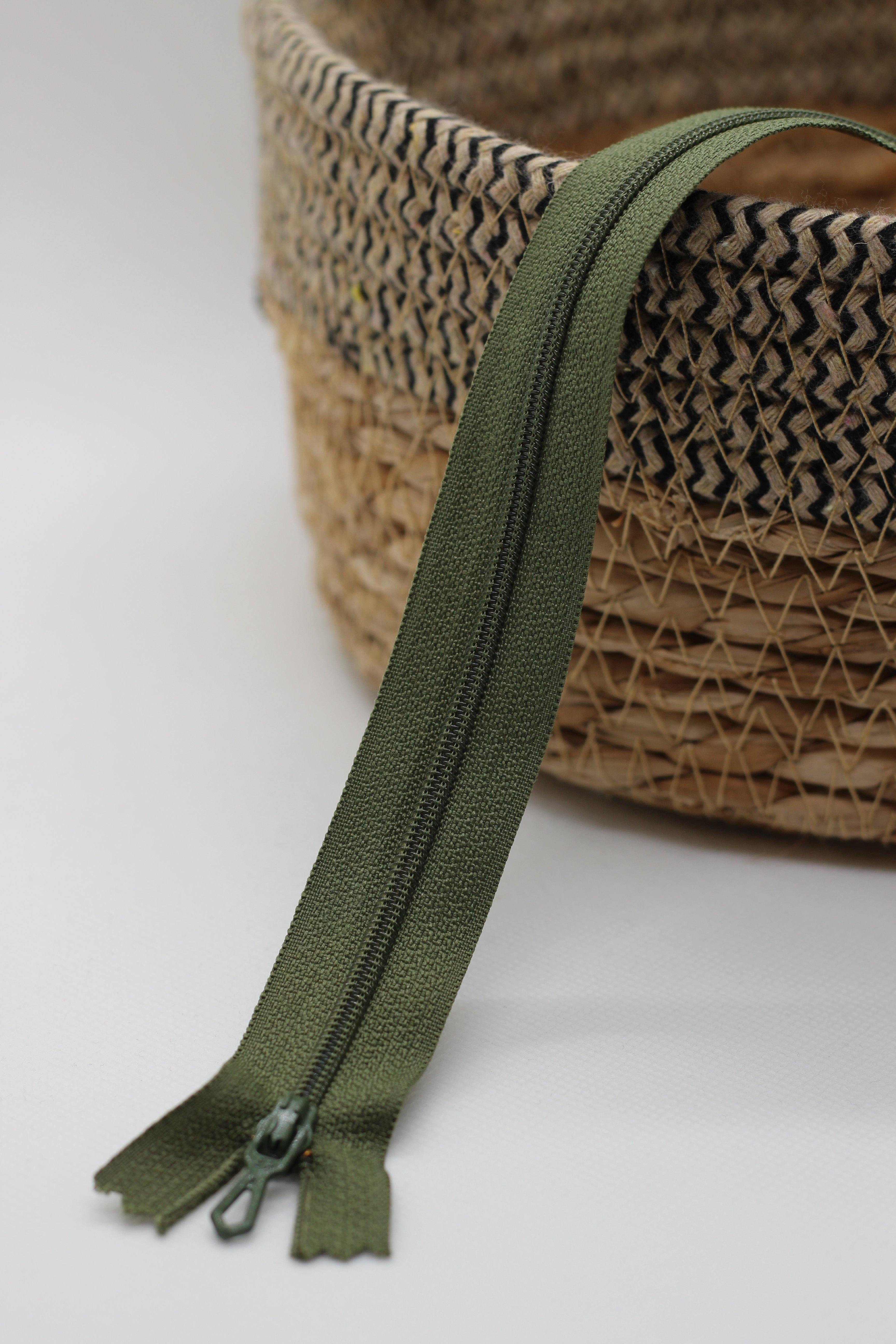 Fermeture Eclair Spirale VERT - Non Séparable Z51 774 - L'atelier de Gaspard et Léonie