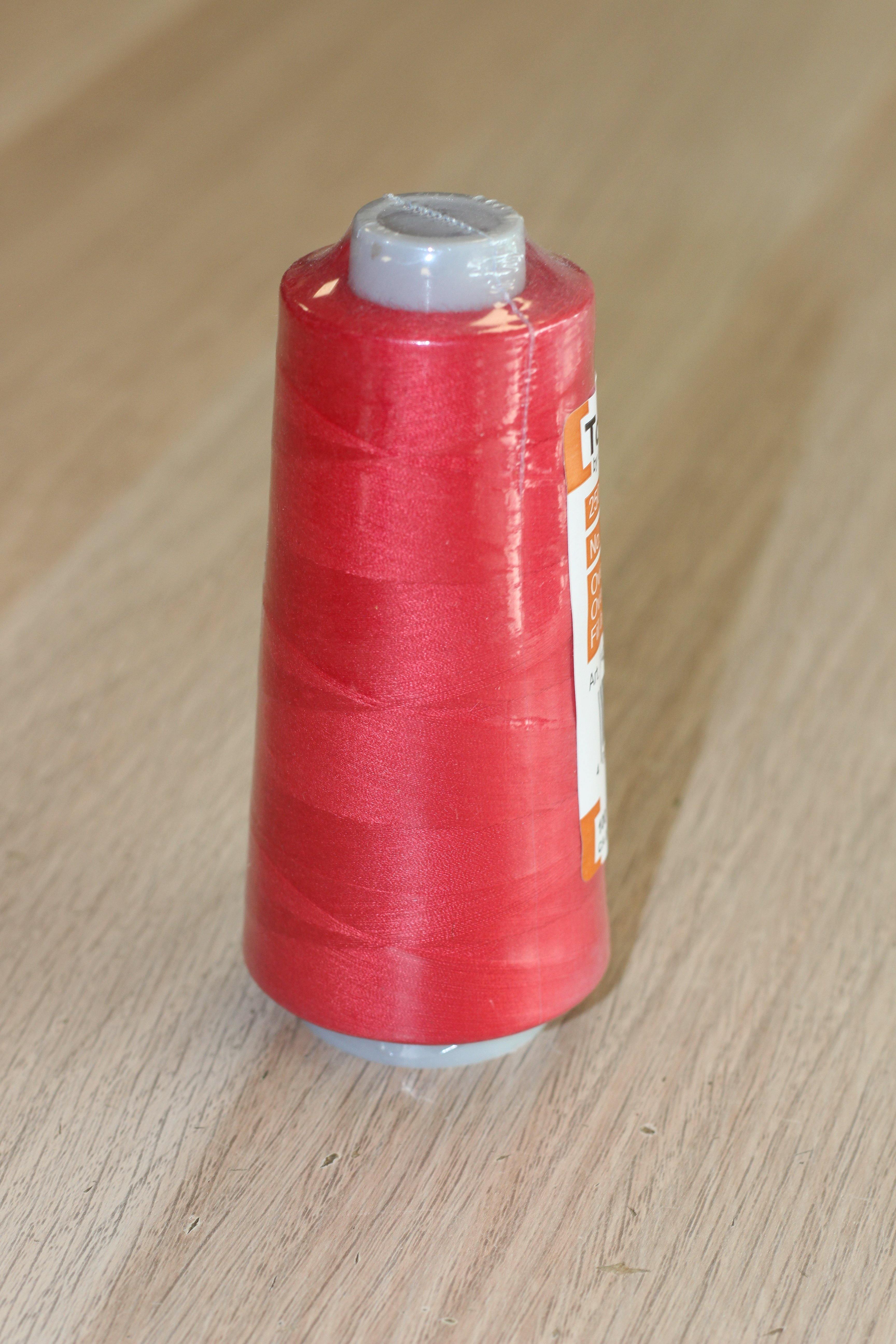 Fil surjeteuse Cône 2500m TOLDI LOCK Gütermann - 4685 Rouge - L'atelier de Gaspard et Léonie