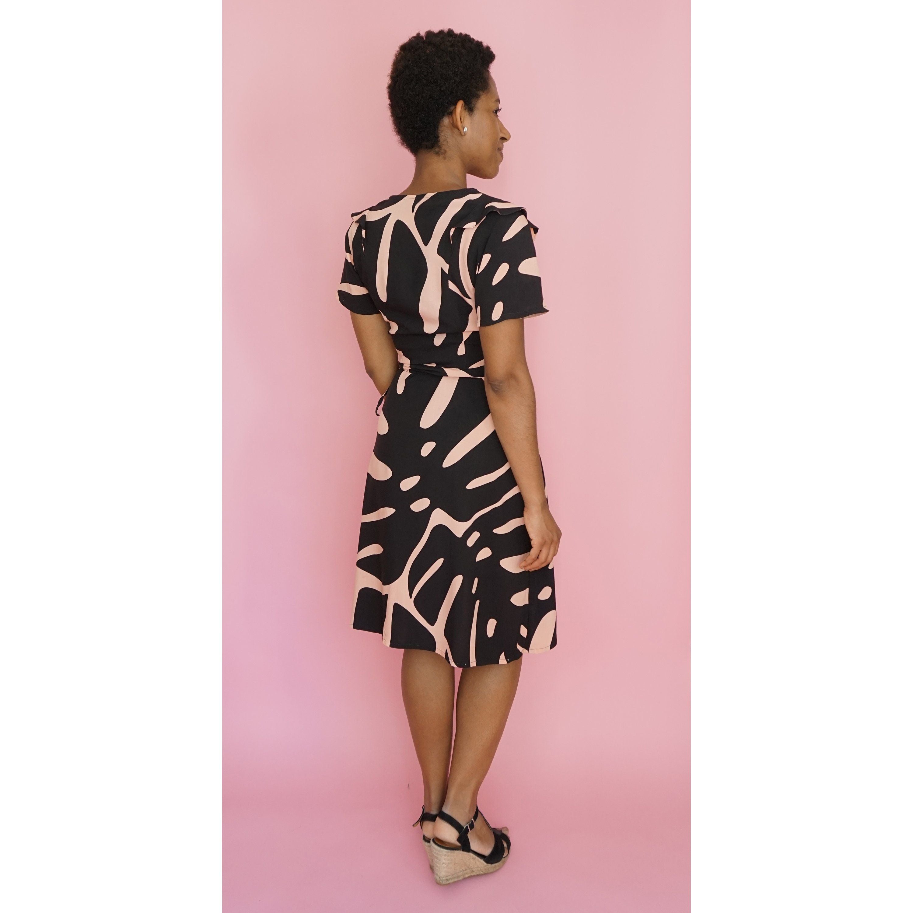 FLEURETTE robe patron de couture pochette Patron de couture Les lubies de Cadia | Gaspard et Léonie Tissus Mercerie Toulouse