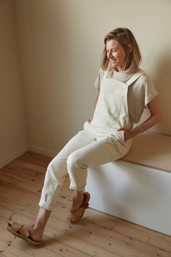 La salopette Week End - Patron de couture pochette - MAISON ESSENTIELLE Patron de couture MAISON ESSENTIELLE | Gaspard et Léonie Tissus en ligne et Mercerie à Toulouse