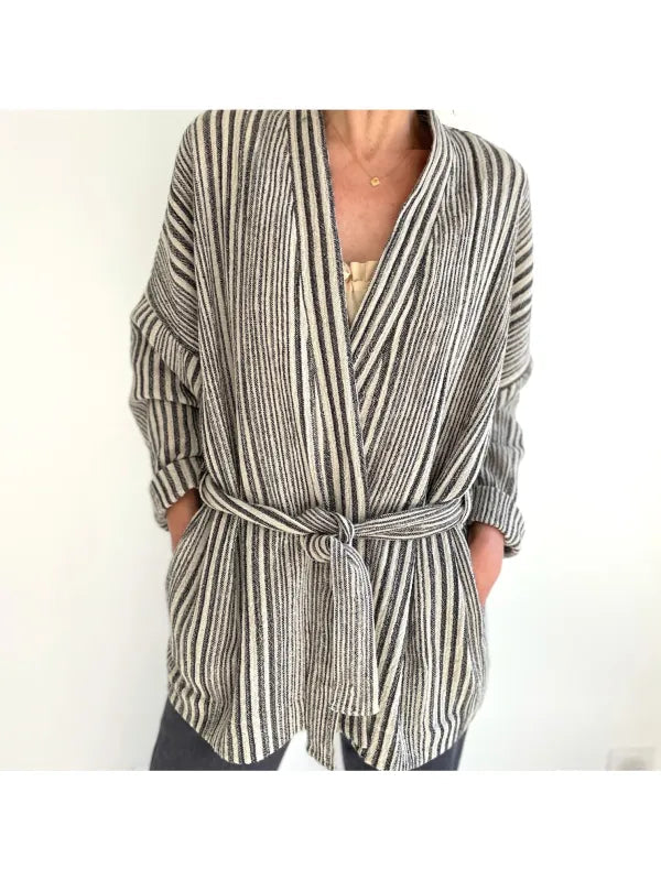 La veste KIMONO - Patron de couture pochette - MAISON ESSENTIELLE Patron de couture MAISON ESSENTIELLE | Gaspard et Léonie Tissus en ligne et Mercerie à Toulouse