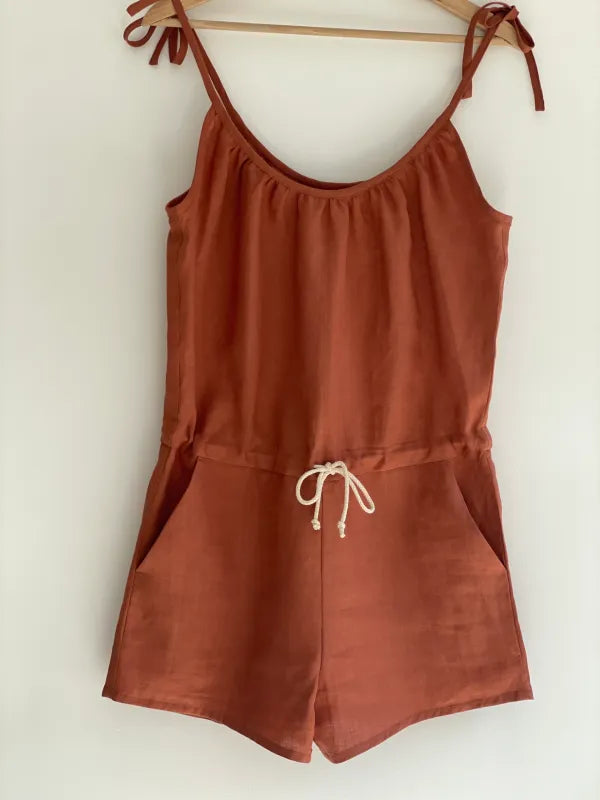 Les tenues d'été top / short / combishort - Patron de couture pochette - MAISON ESSENTIELLE Patron de couture MAISON ESSENTIELLE | Gaspard et Léonie Tissus en ligne et Mercerie à Toulouse