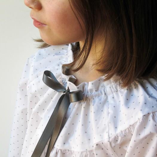 LITTLE ANGEL blouse Patron pochette de couture - L'atelier de Gaspard et Léonie