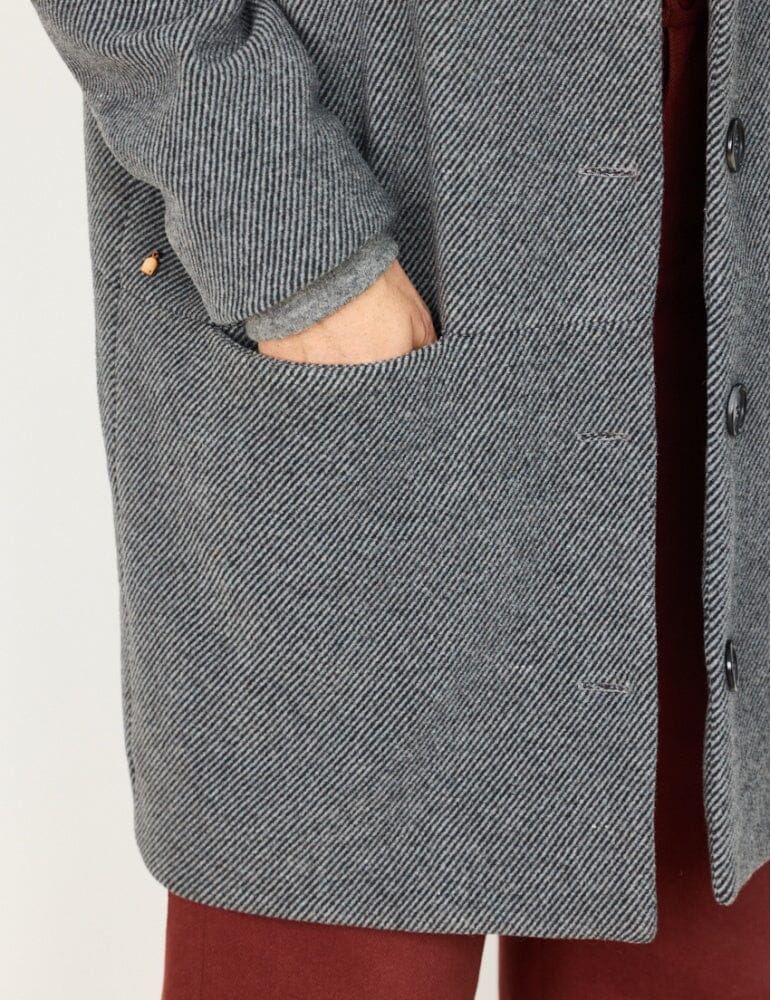 Manteau femme FLOW Patron de couture pochette - Atelier SCÄMMIT Patron de couture ATELIER SCÄMMIT | Gaspard et Léonie Tissus en ligne et Mercerie à Toulouse