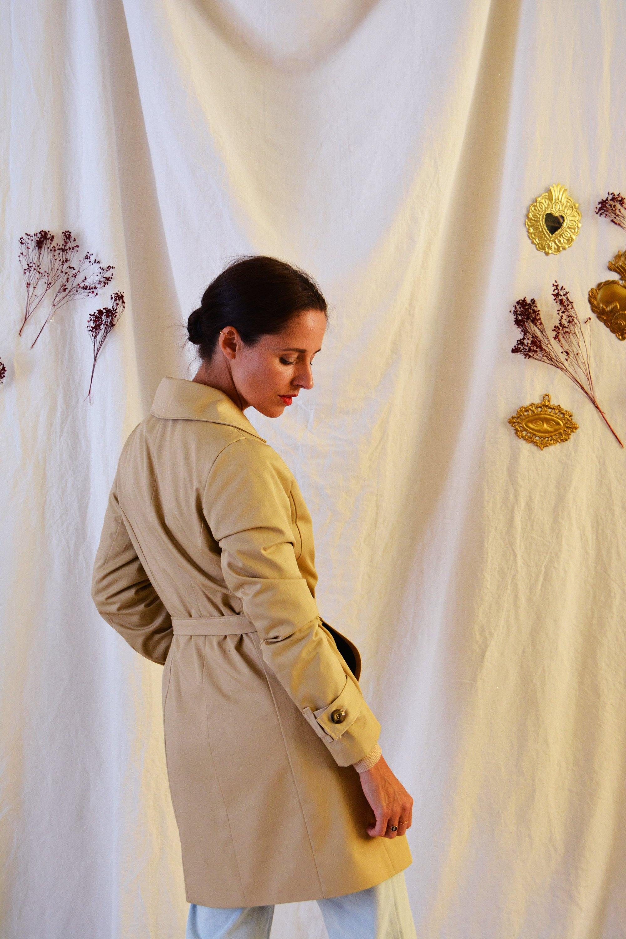 Manteau/Trench TSAR Patron de couture Pochette - L'atelier de Gaspard et Léonie