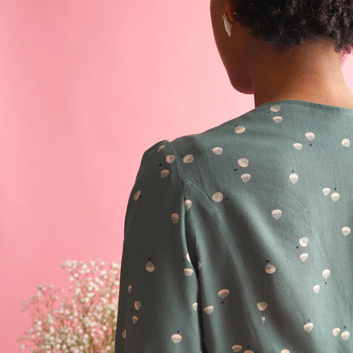OXANA Blouse et Robe patron de couture pochette - Les lubies de Cadia Patron de couture Les lubies de Cadia | Gaspard et Léonie Tissus en ligne et Mercerie à Toulouse