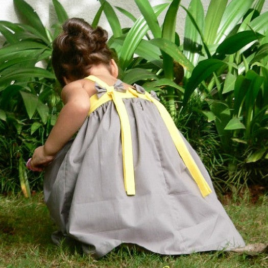 Robe et Top enfant PIMPRENELLE Patron de couture pochette - PM PATTERNS Patron de couture PM PATTERNS | Gaspard et Léonie Tissus en ligne et Mercerie à Toulouse