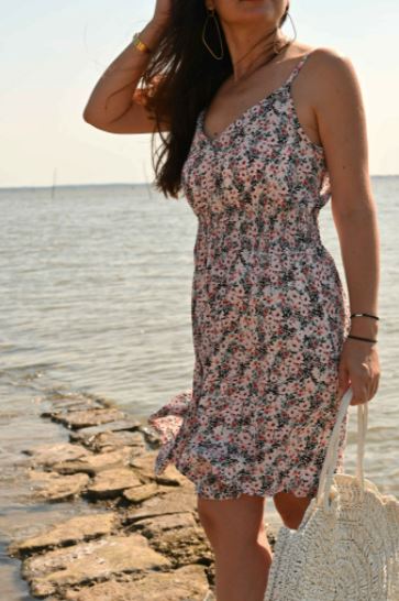 Robe TAMARA Patron de couture Pochette - CLEMATISSE PATTERN Patron de couture CLEMATISSE PATTERN | Gaspard et Léonie Tissus en ligne et Mercerie à Toulouse