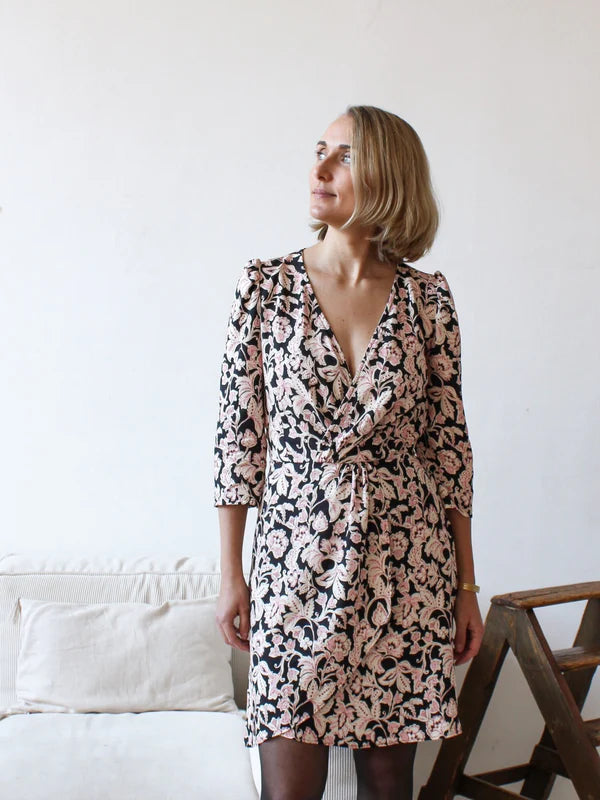 Robe/Blouse VALENTINA - Patron de couture pochette - JOLI LAB Patron de couture JOLI LAB | Gaspard et Léonie Tissus en ligne et Mercerie à Toulouse