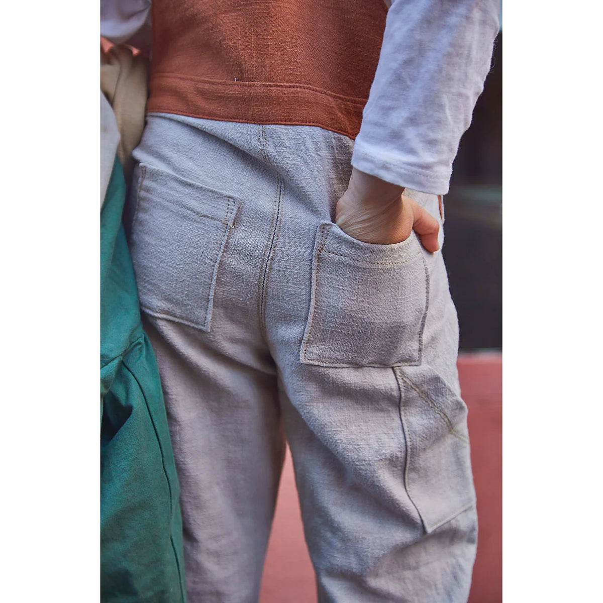 Salopette LYON Kids - patron de couture pochette - IKATEE Patron de couture Ikatee | Gaspard et Léonie Tissus en ligne et Mercerie à Toulouse