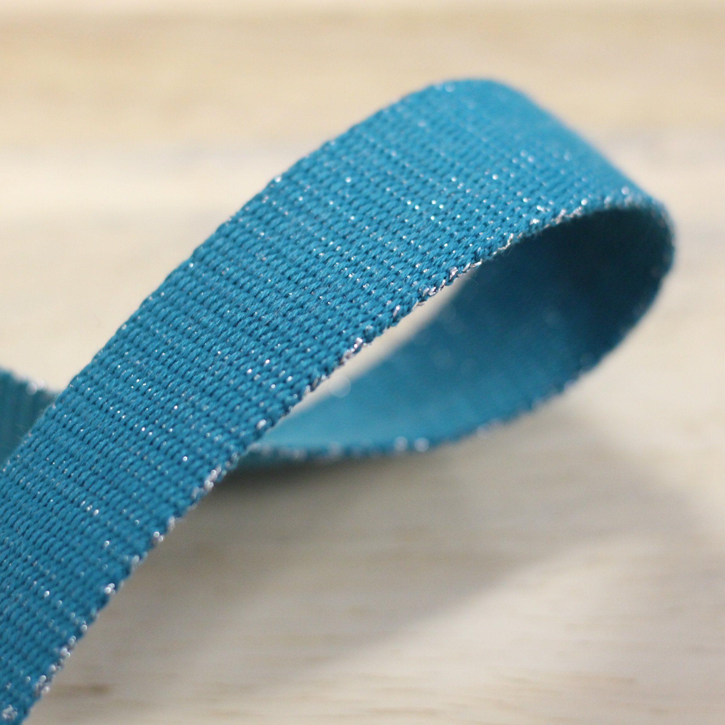 Sangle Métallisée Bleu Turquoise/Argent (Vendu x10cm) Mercerie Sélection Gaspard & Léonie | Gaspard et Léonie Tissus Mercerie Toulouse