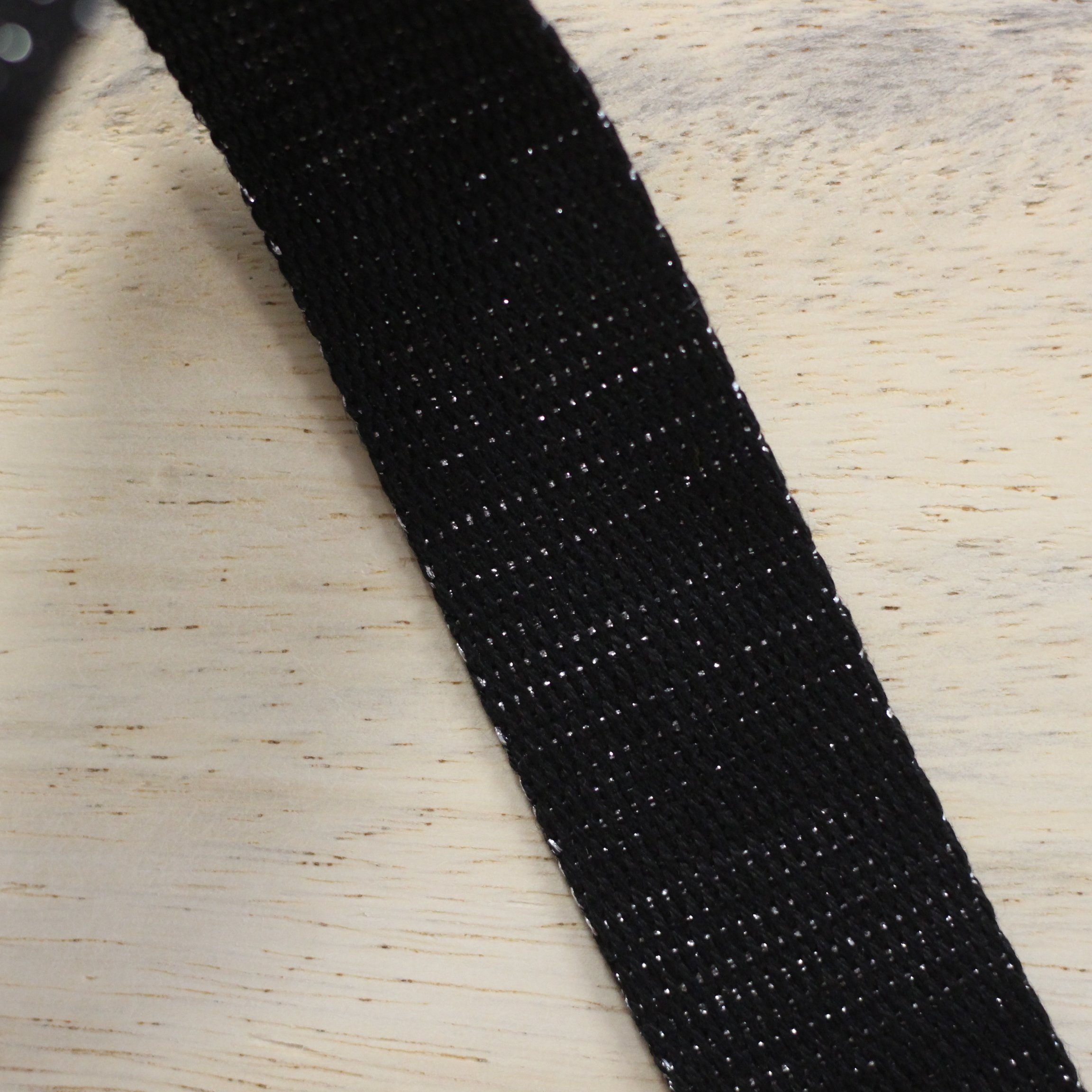 Sangle Métallisée Noir/Argent (Vendu x10cm) Mercerie Sélection Gaspard & Léonie | Gaspard et Léonie Tissus Mercerie Toulouse