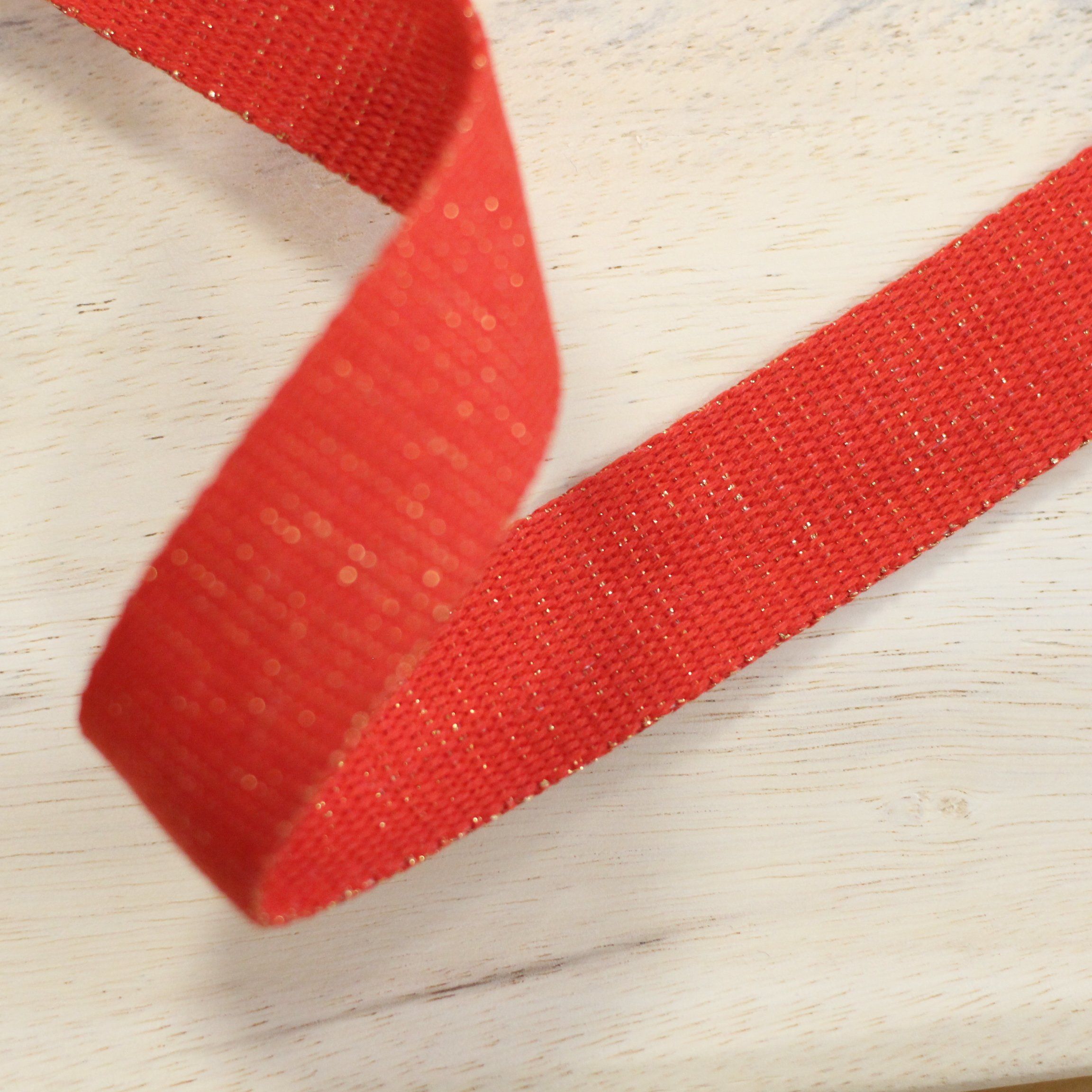 Sangle Métallisée Rouge/Or (Vendu x10cm) Mercerie Sélection Gaspard & Léonie | Gaspard et Léonie Tissus Mercerie Toulouse