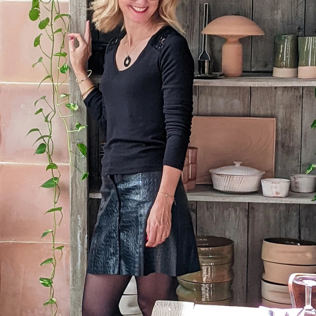 T-Shirt CAMELIA Patron de couture pochette - SUPER BISON Patron de couture SUPER BISON | Gaspard et Léonie Tissus en ligne et Mercerie à Toulouse