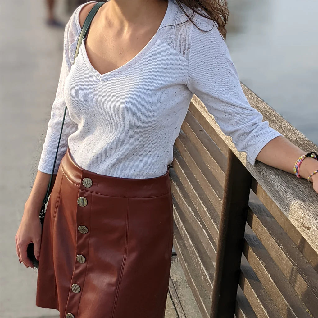 T-Shirt CAMELIA Patron de couture pochette - SUPER BISON Patron de couture SUPER BISON | Gaspard et Léonie Tissus en ligne et Mercerie à Toulouse