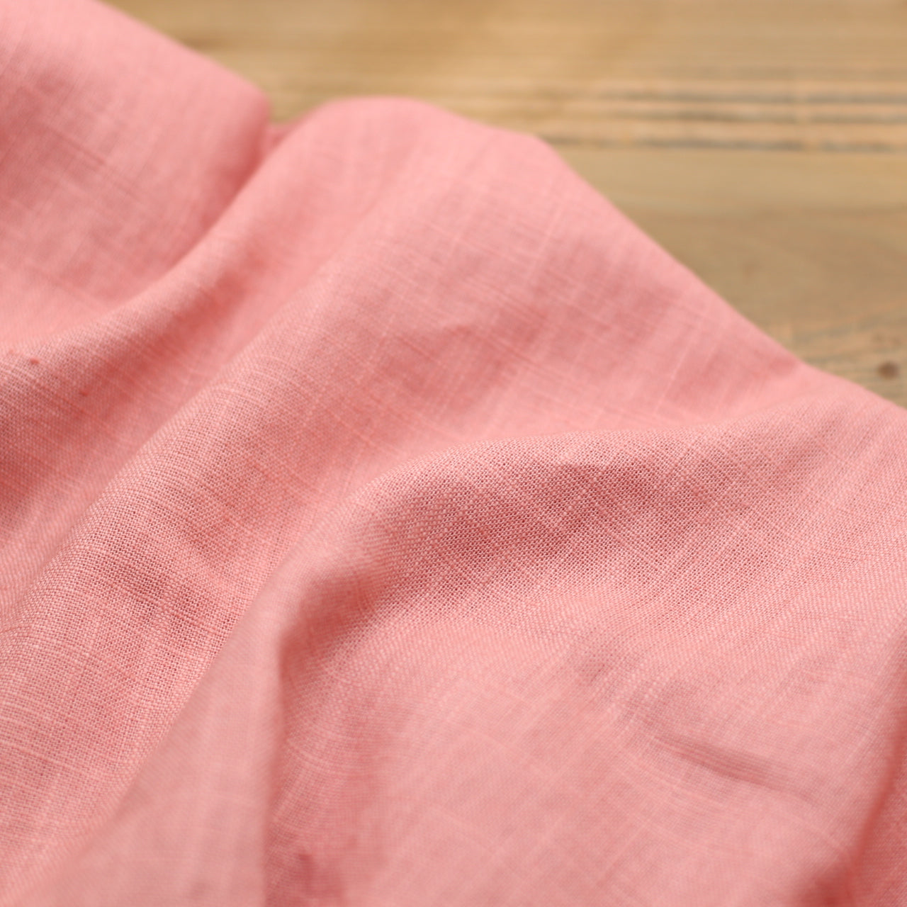 Tissu 100% Lin Lavé Uni - Vieux rose (Vendu x10cm) Tissus Sélection Gaspard & Léonie | Gaspard et Léonie Tissus en ligne et Mercerie à Toulouse