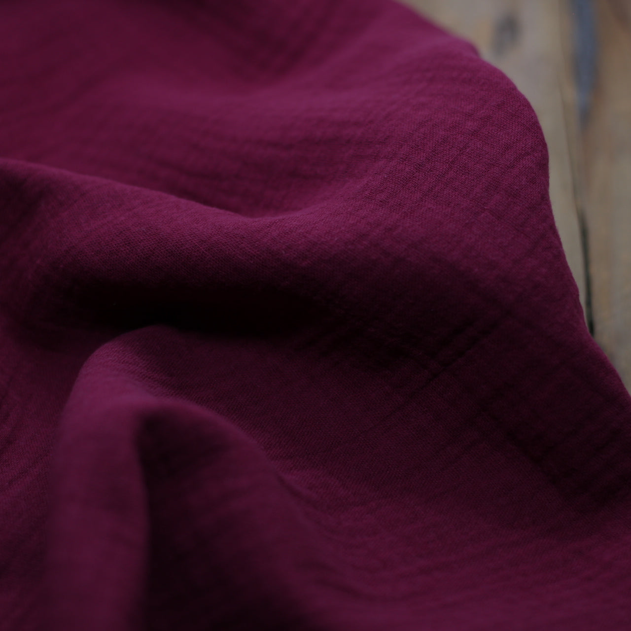 Tissu Double gaze de coton - Bordeaux (Vendu x10cm) Tissus Sélection Gaspard & Léonie | Gaspard et Léonie Tissus en ligne et Mercerie à Toulouse