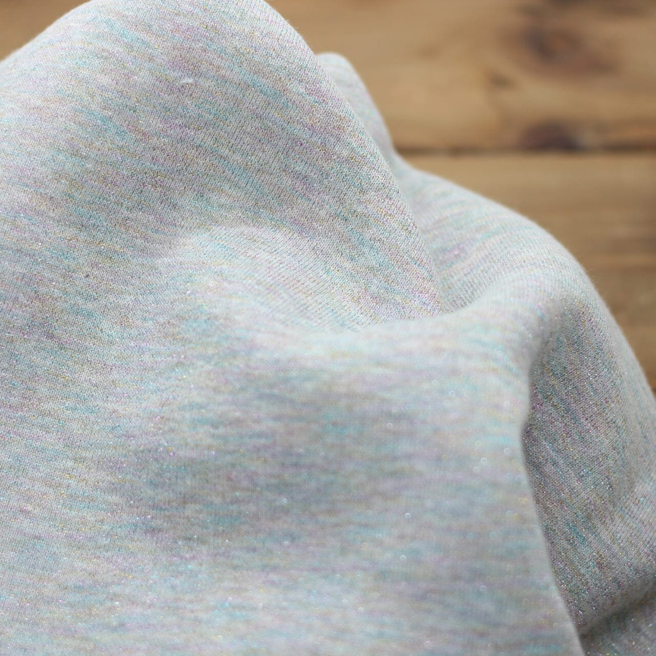 Tissu French Terry Glitter Gris chiné/Arc en ciel (Vendu x10cm) Tissus Sélection Gaspard & Léonie | Gaspard et Léonie Tissus en ligne et Mercerie à Toulouse