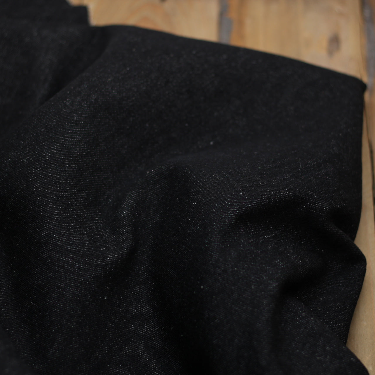 Tissu Jean - Noir (Vendu x10cm) Tissus Sélection Gaspard & Léonie | Gaspard et Léonie Tissus en ligne et Mercerie à Toulouse