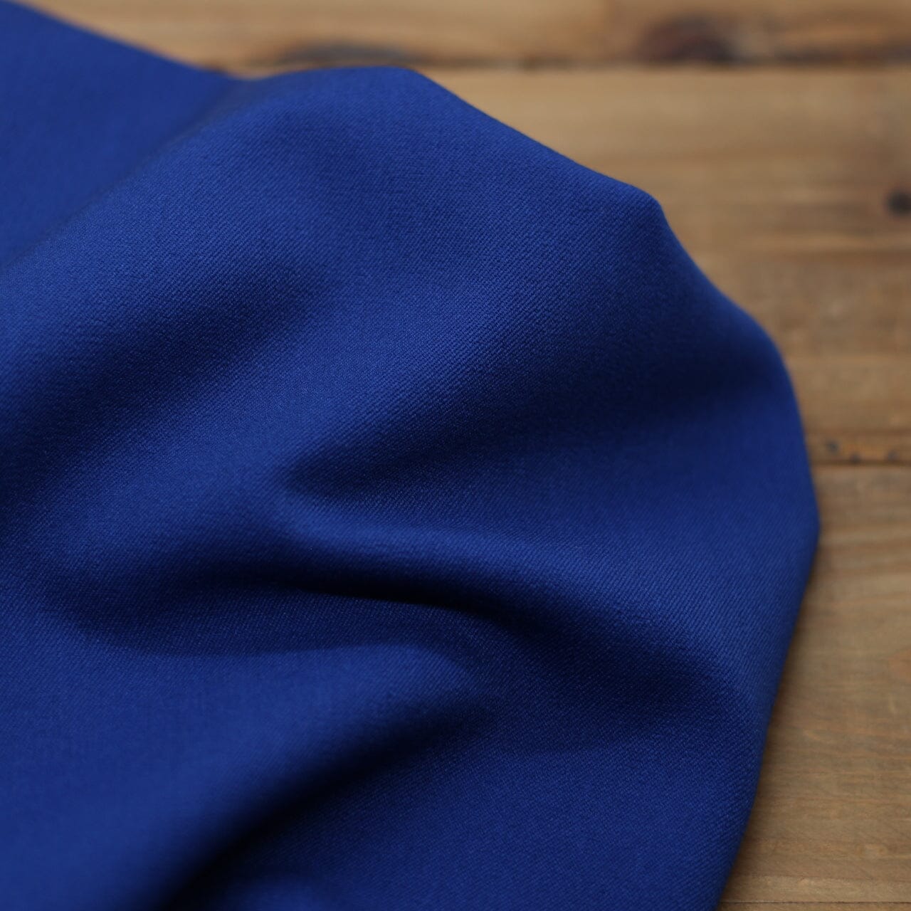 Tissu Twill Uni Stretch- Bleu roi (Vendu x10cm) Tissus Sélection Gaspard & Léonie | Gaspard et Léonie Tissus en ligne et Mercerie à Toulouse